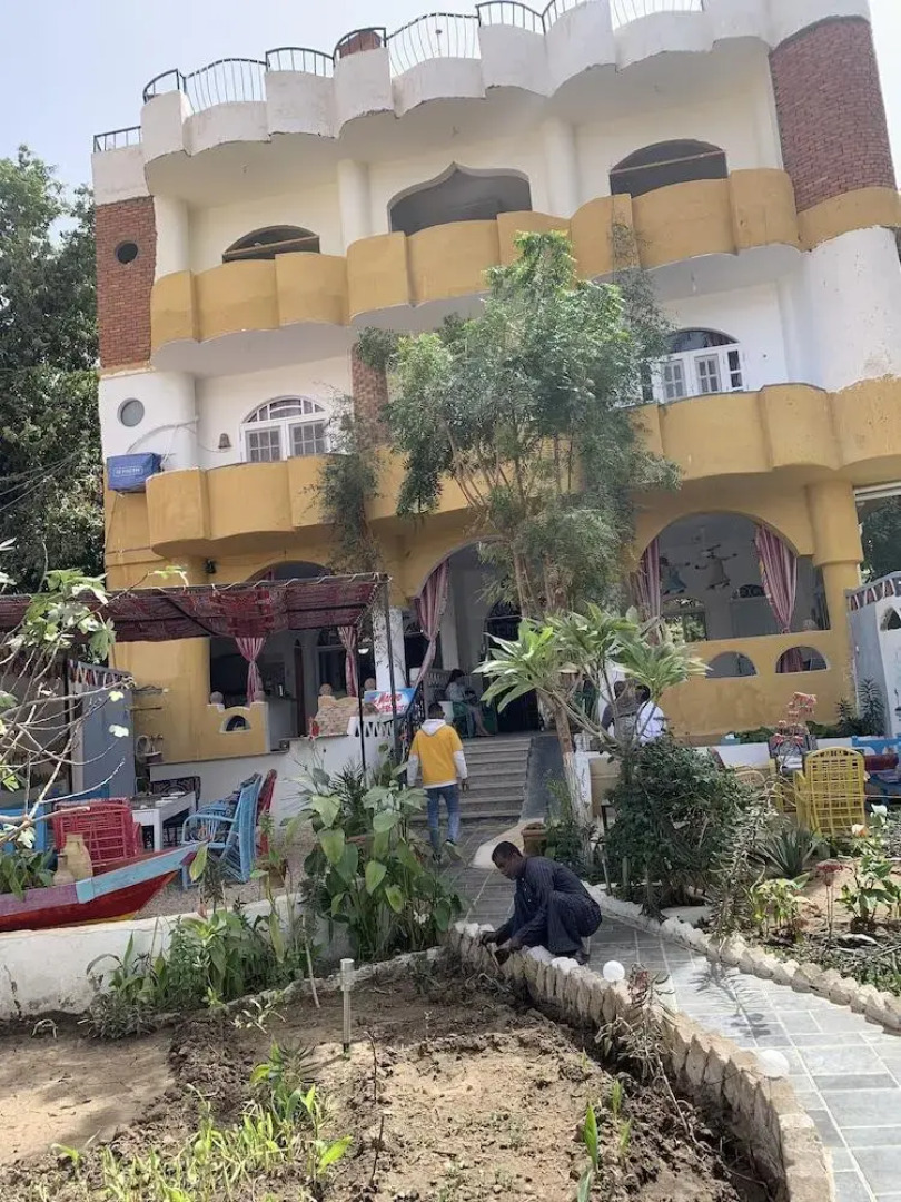 The Mango Guesthouse