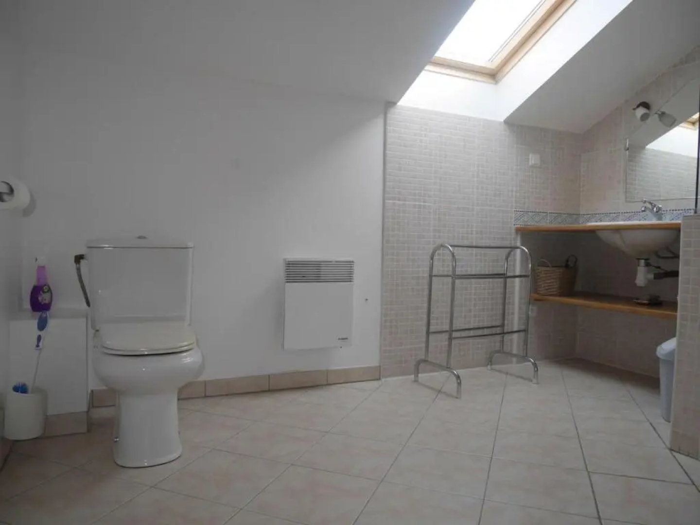 Gîte Saint-Romain-en-Jarez, 4 pièces, 6 personnes - FR-1-496-34