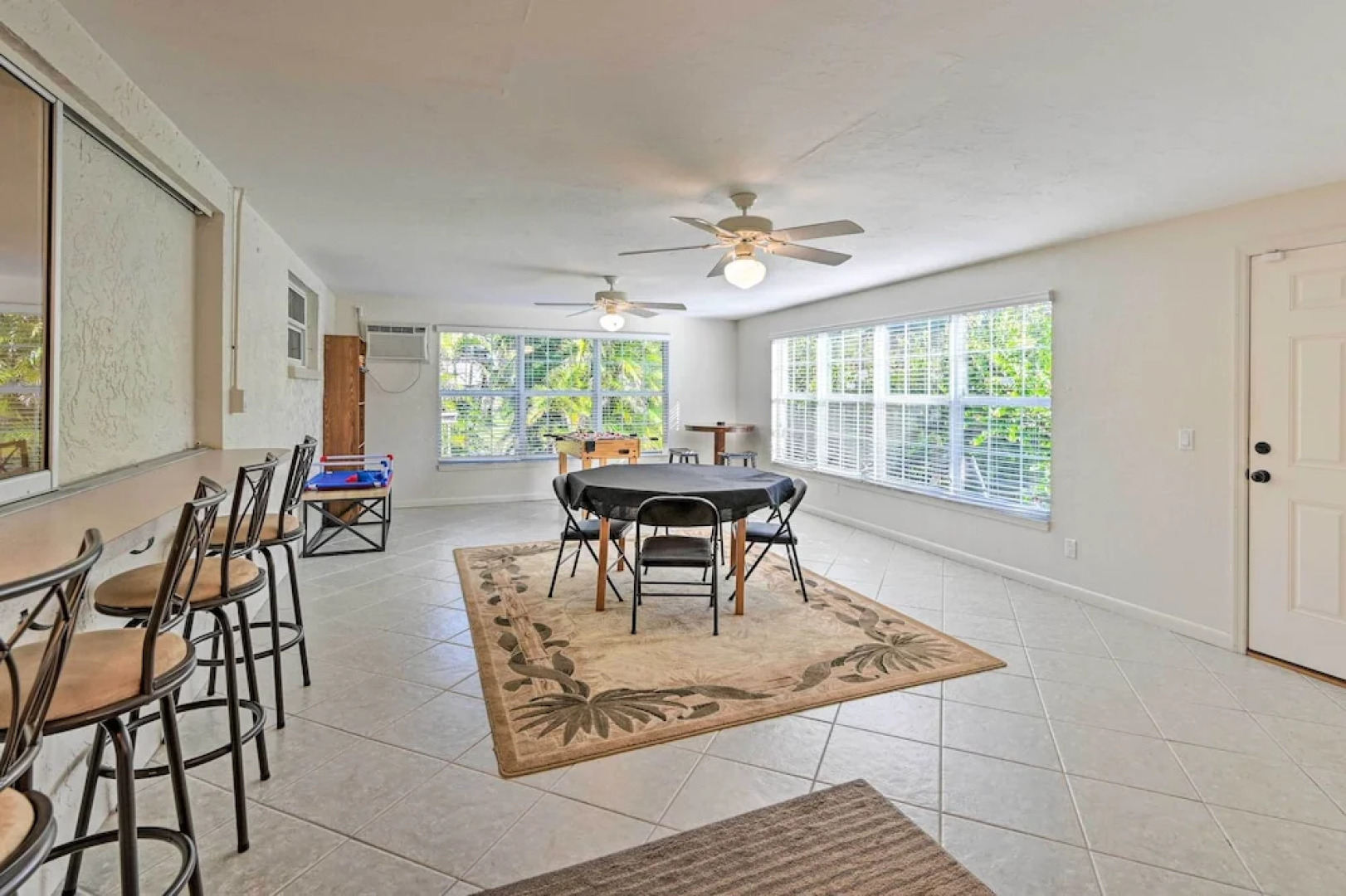 Bokeelia Retreat - Fishing Docks & Canals Nearby!