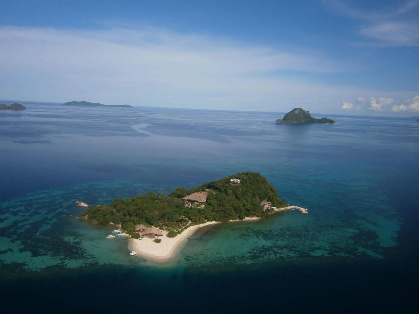 NoaNoa Island