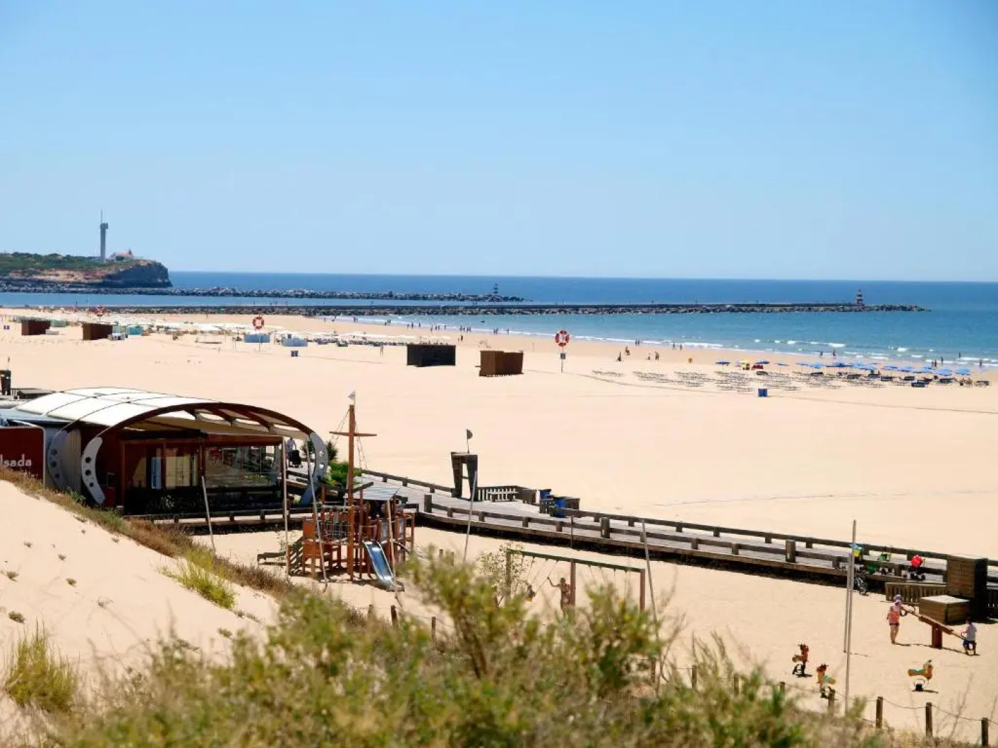 Apartamentos Paraíso Sol da Rocha