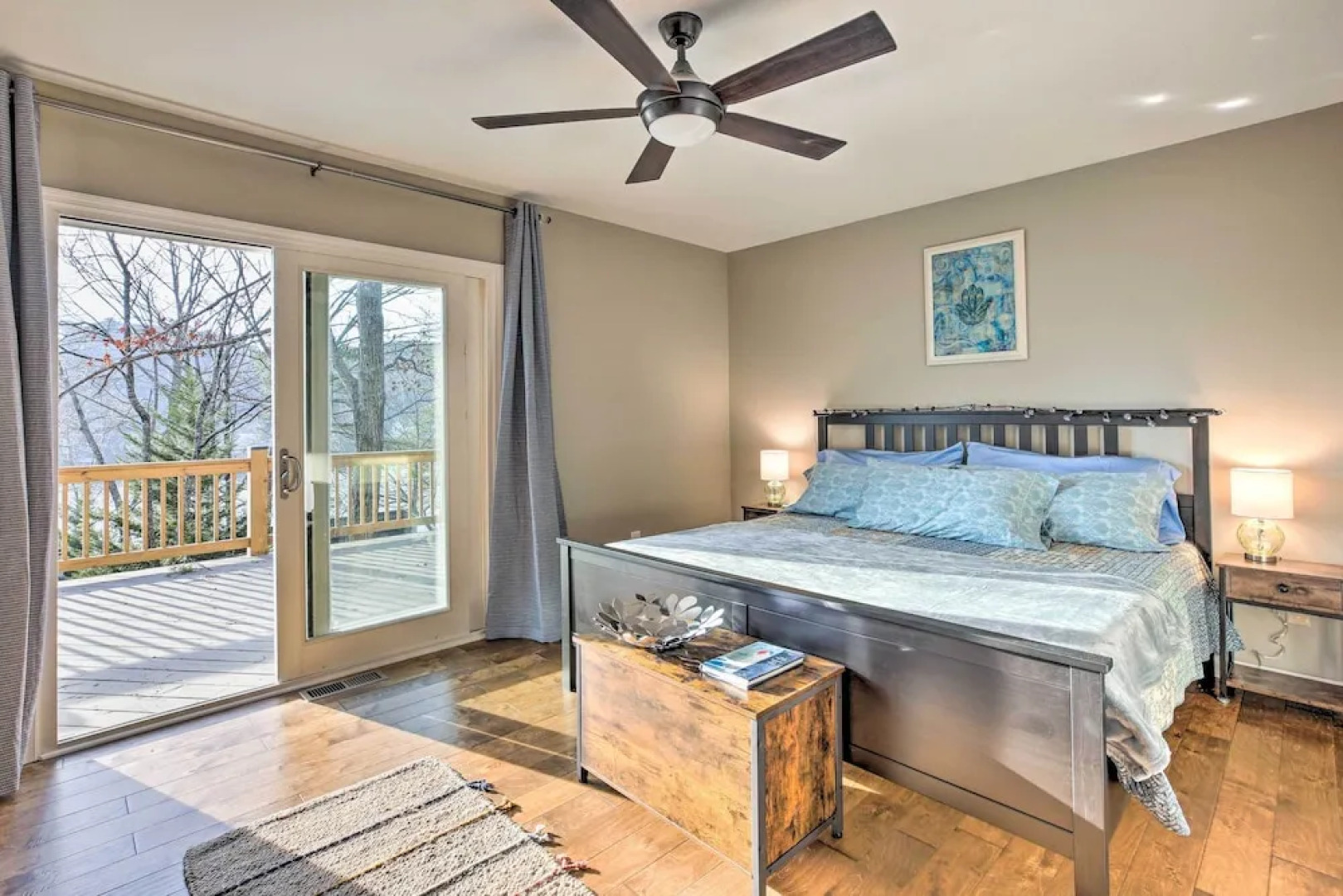 'indigo Cottage' w/ Deck on Lake Arrowhead!