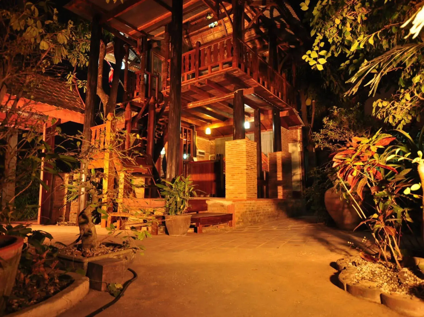 Ayutthaya Bouchic Hostel