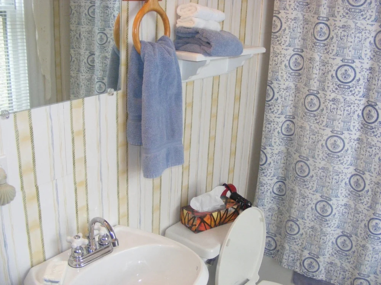 Rothesay House Heritage Inn B&B