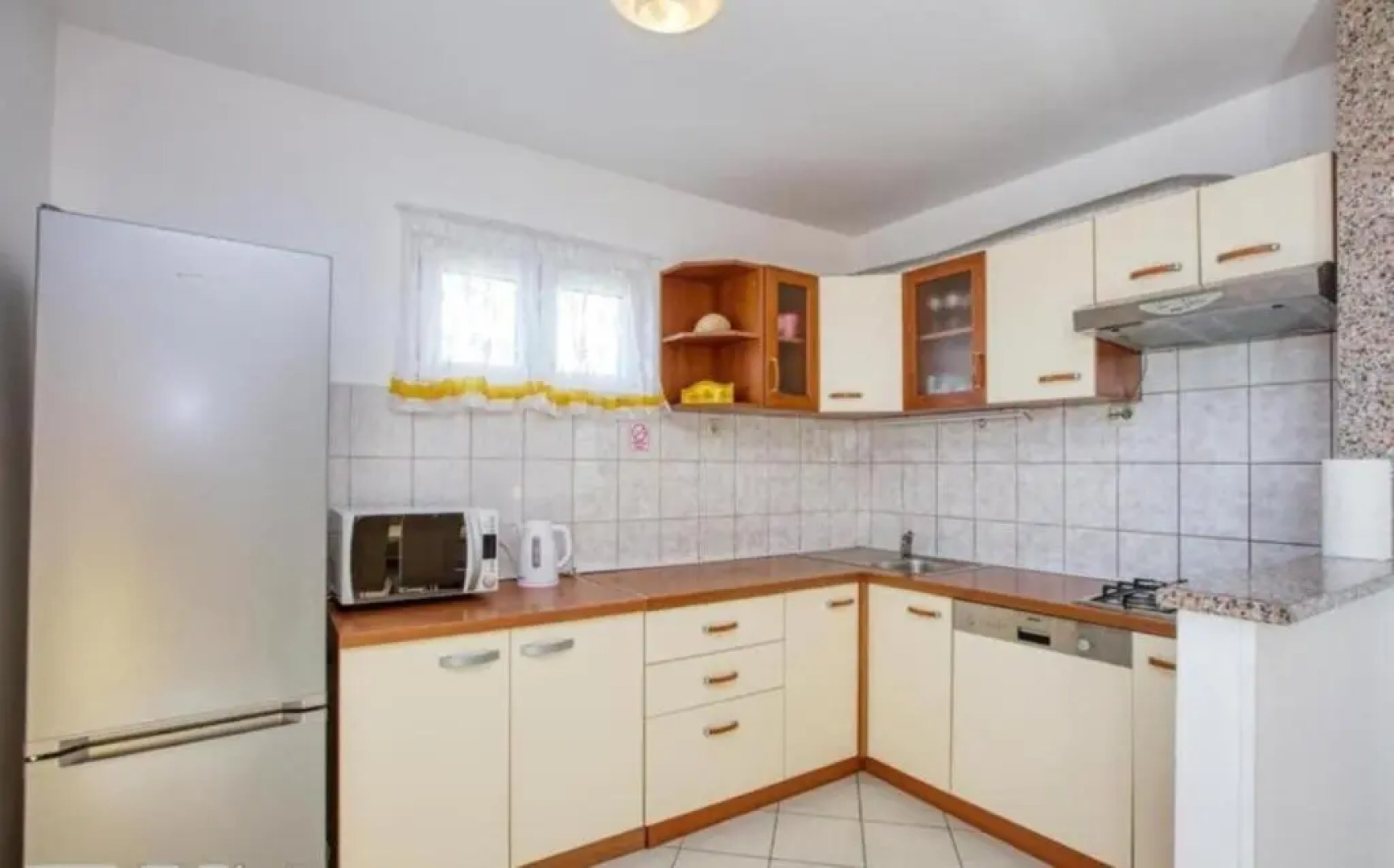 Mirka - With Heated Pool - H