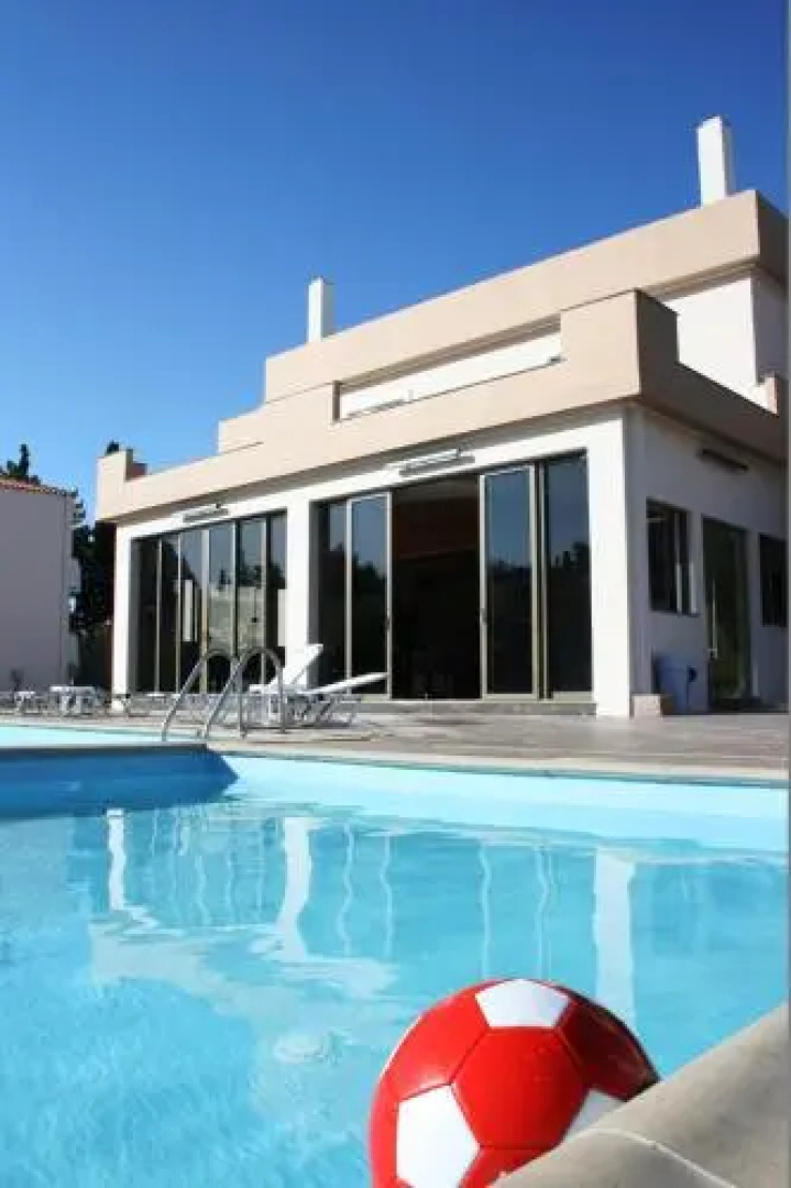 Zeis Edo Luxury Apartments