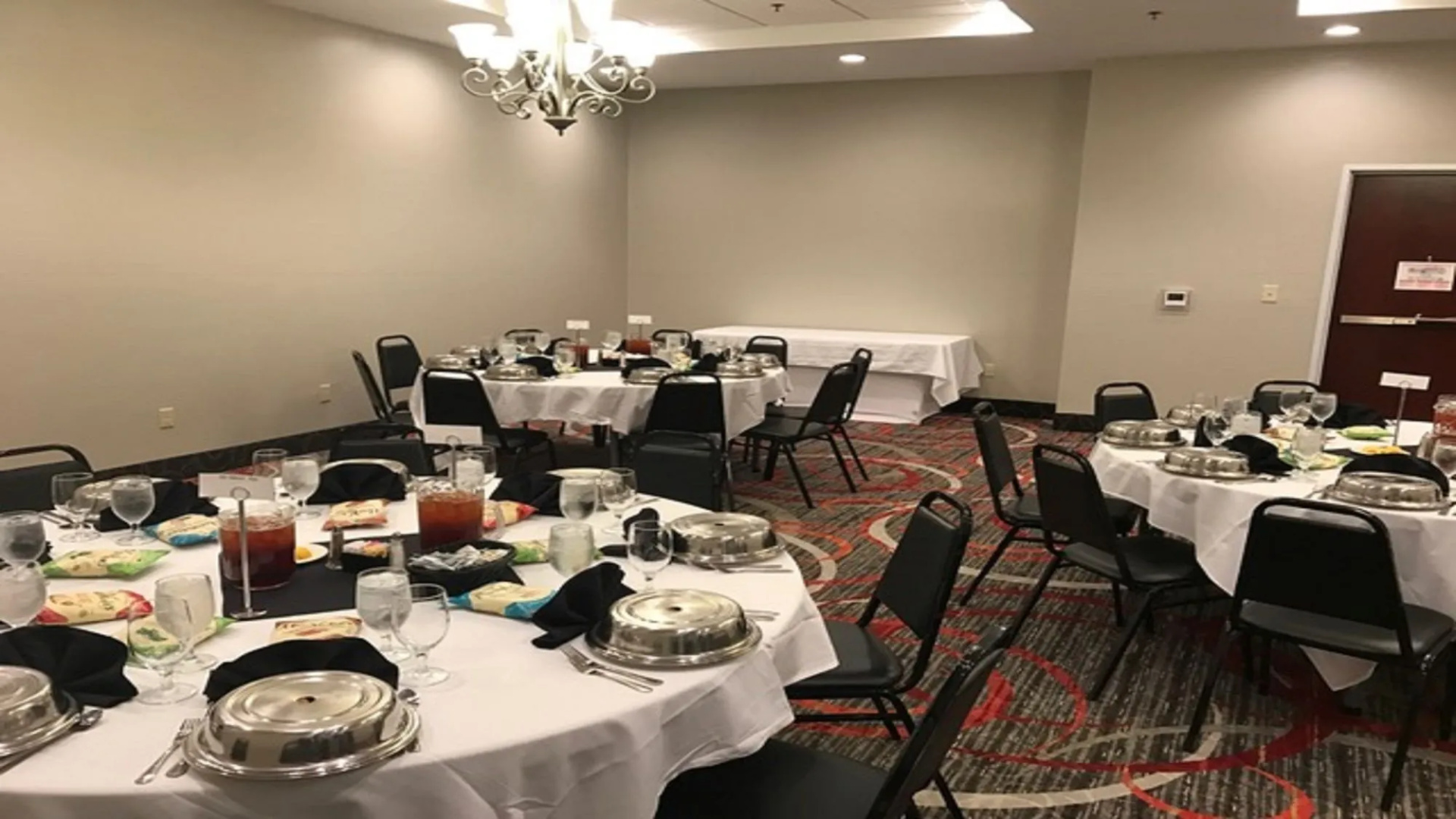 Holiday Inn Hotel & Suites Lafayette North by IHG