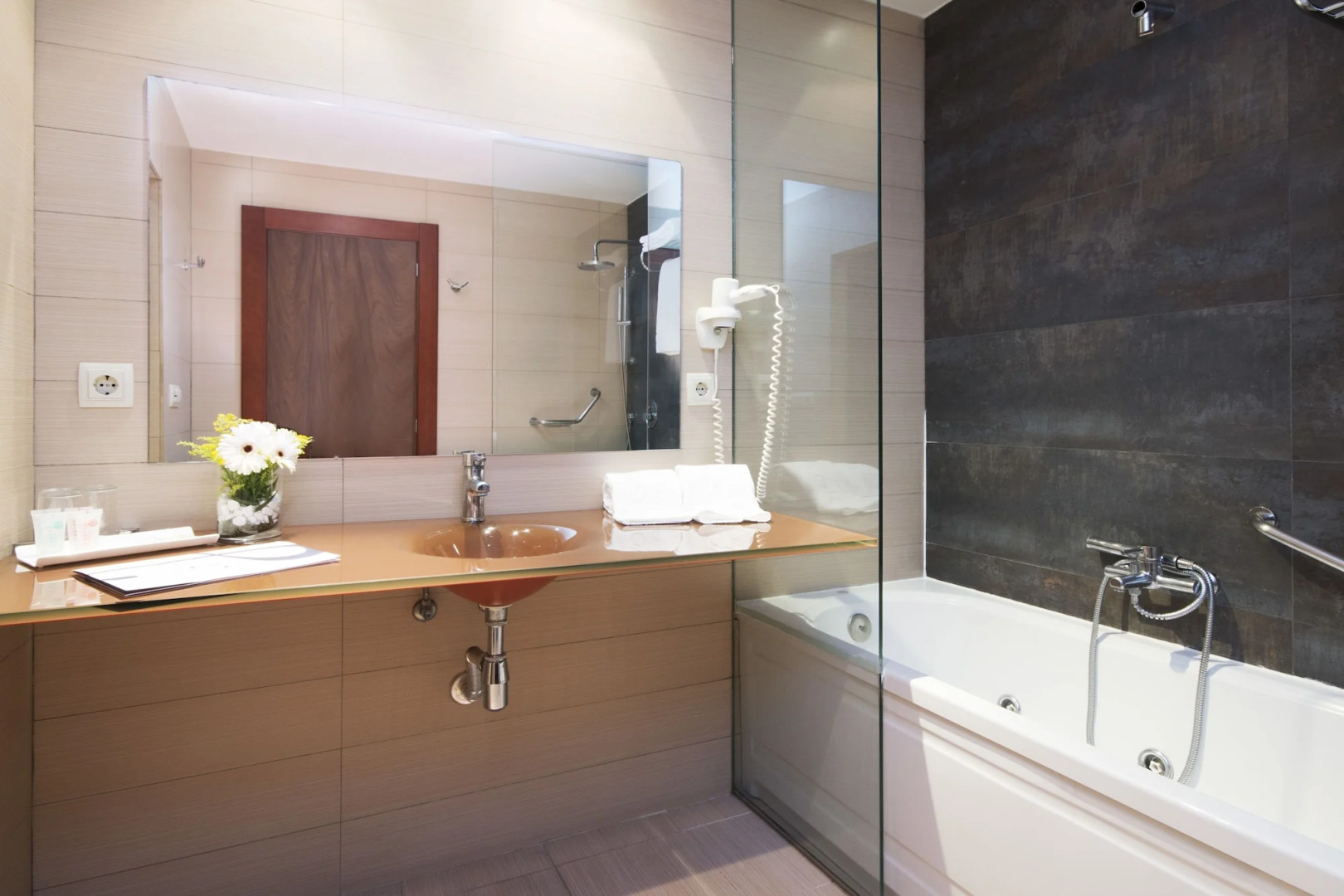 Hotel Granada Palace