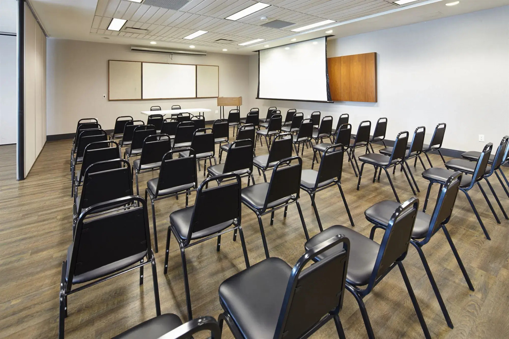 Residence & Conference Centre - Hamilton