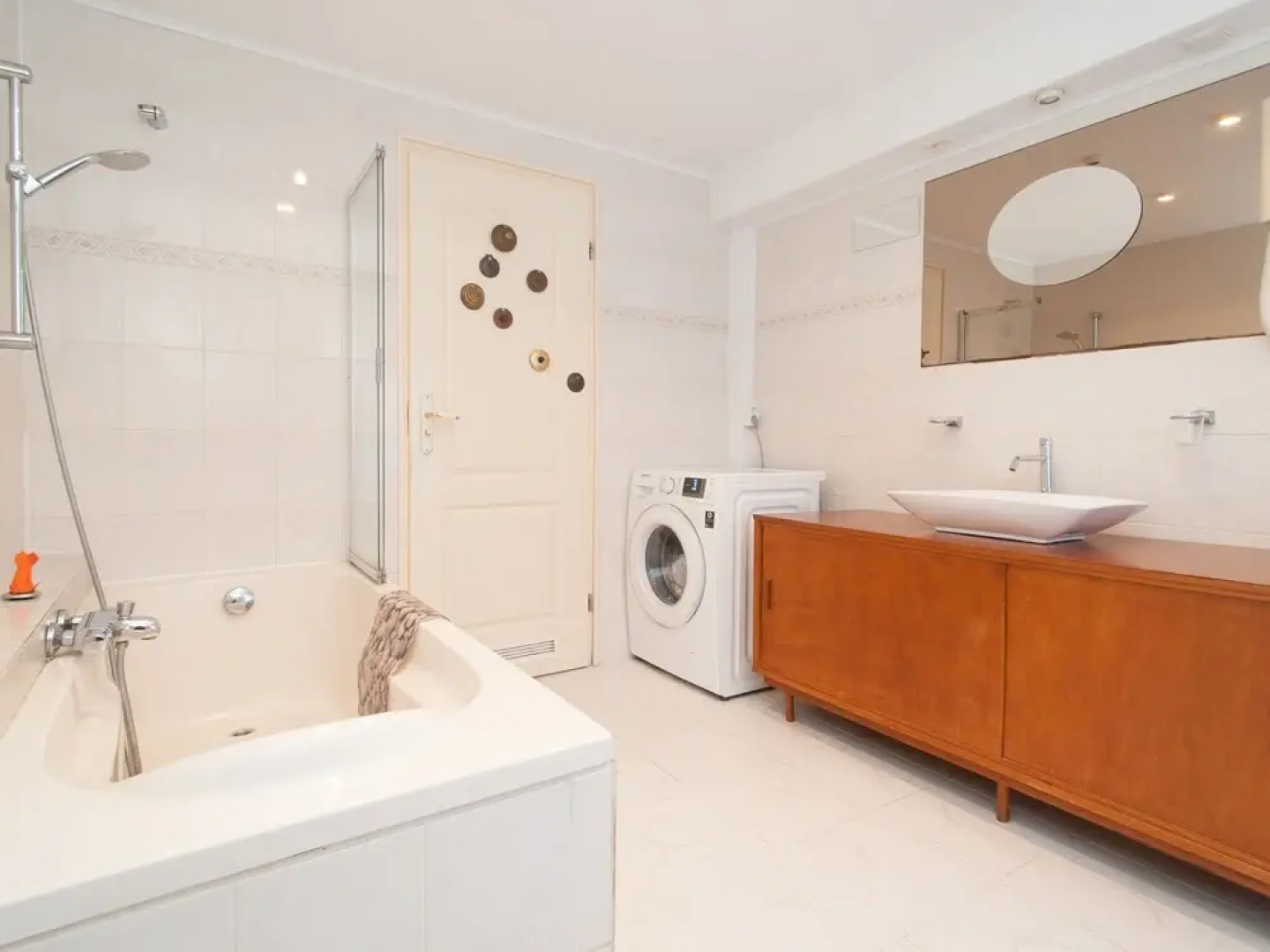 Attractive Holiday Home in Noordwijkerhout With Garden