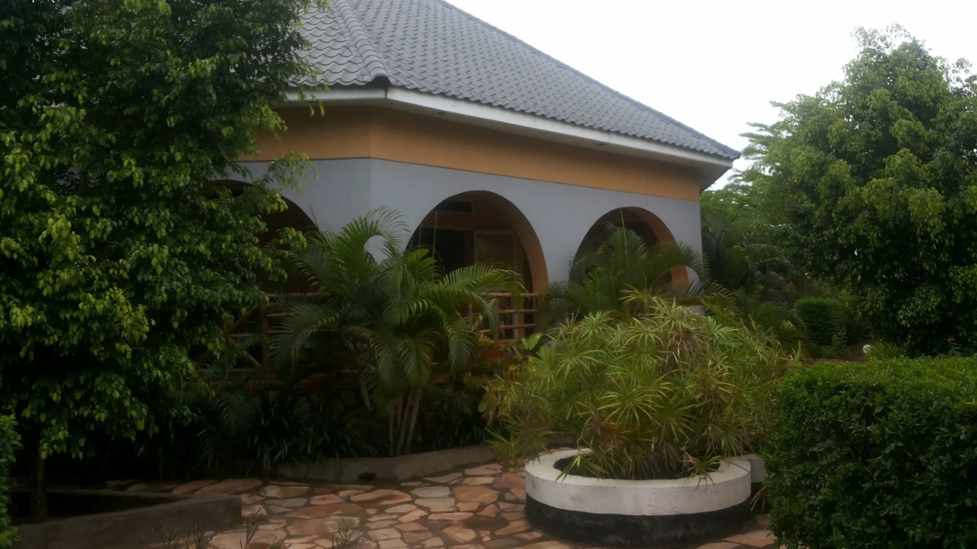 Lavic Country Resort