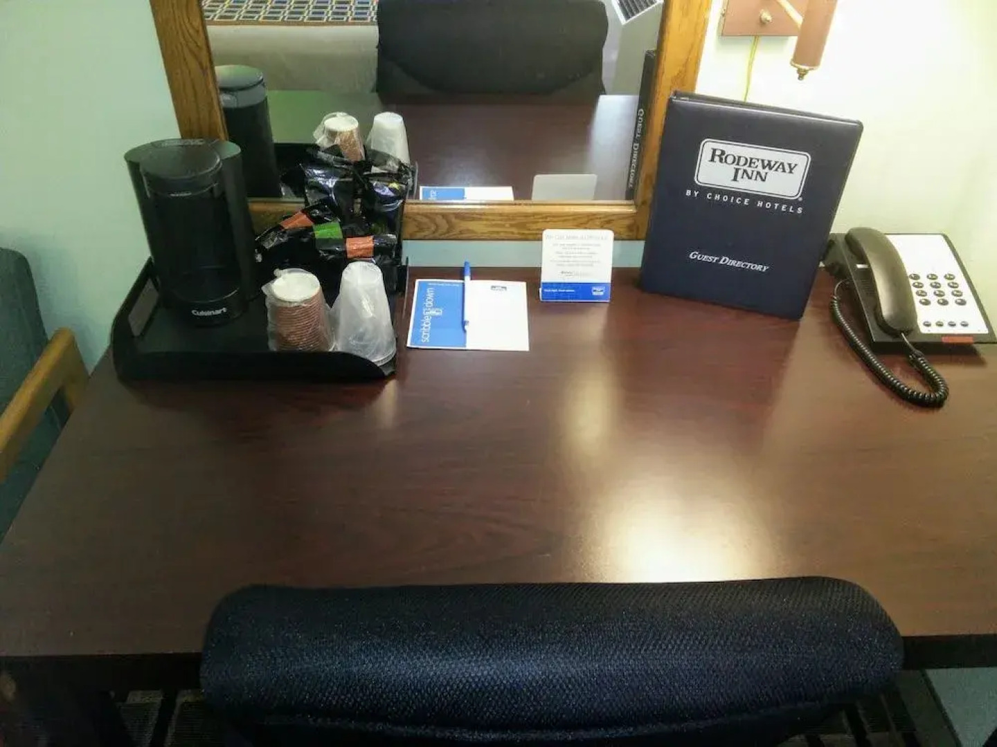 Super 8 by Wyndham Chisago City