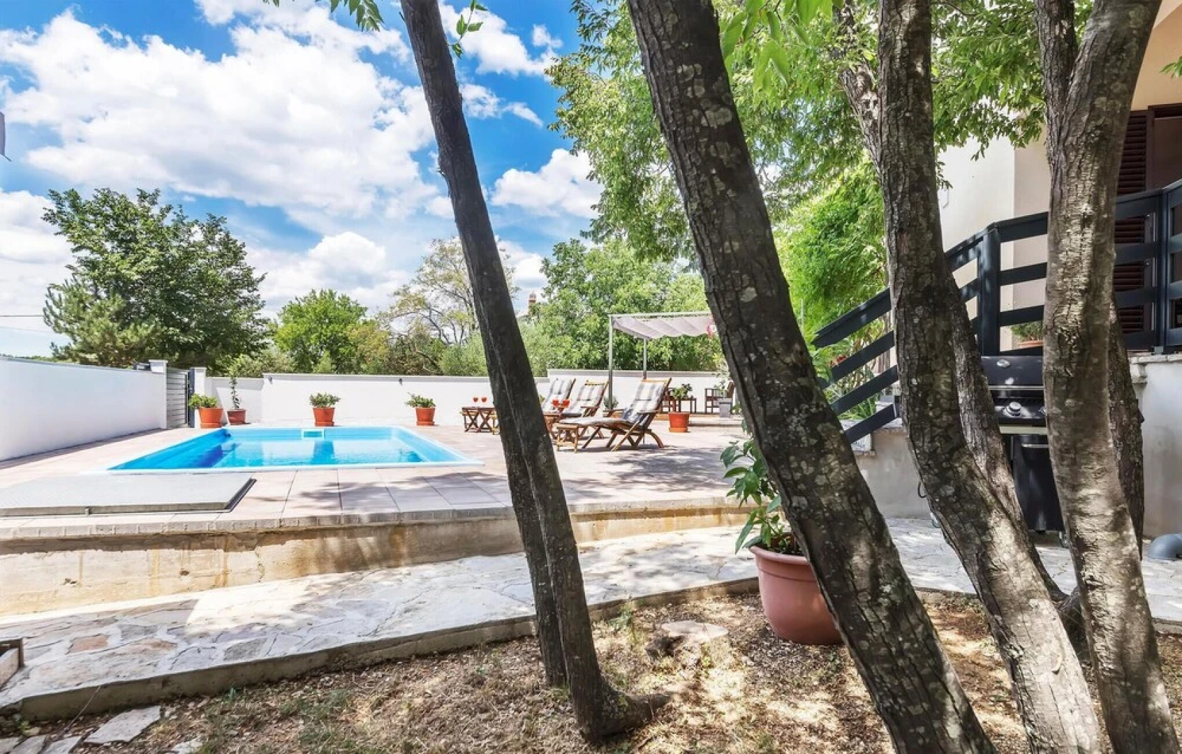 Stunning Home in Trget With Outdoor Swimming Pool, Wifi and 2 Bedrooms