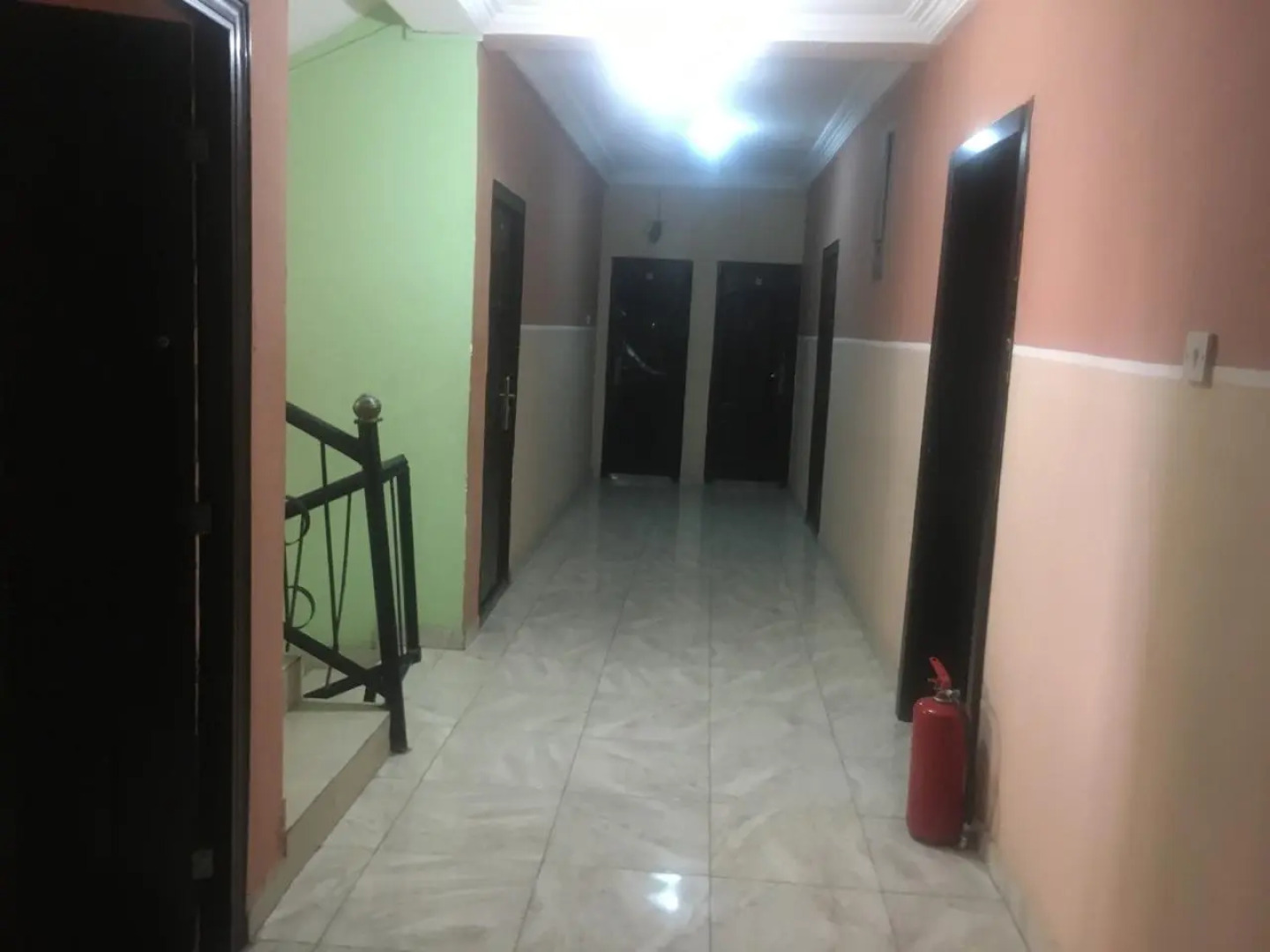 Bucker's Palace Hotel