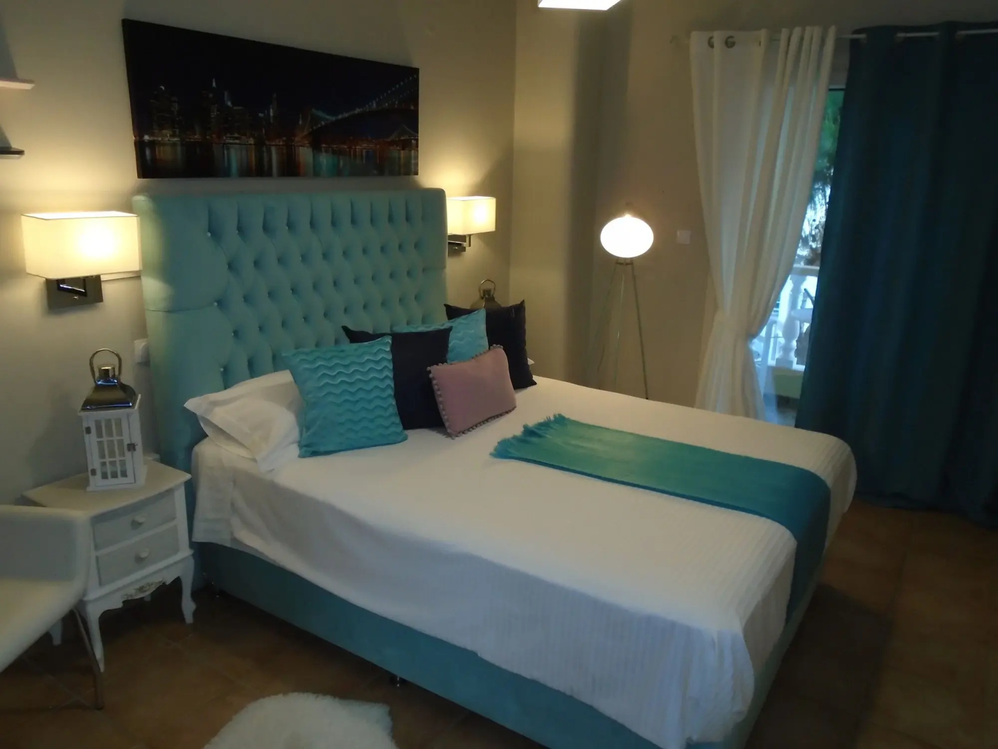 Machi Rooms