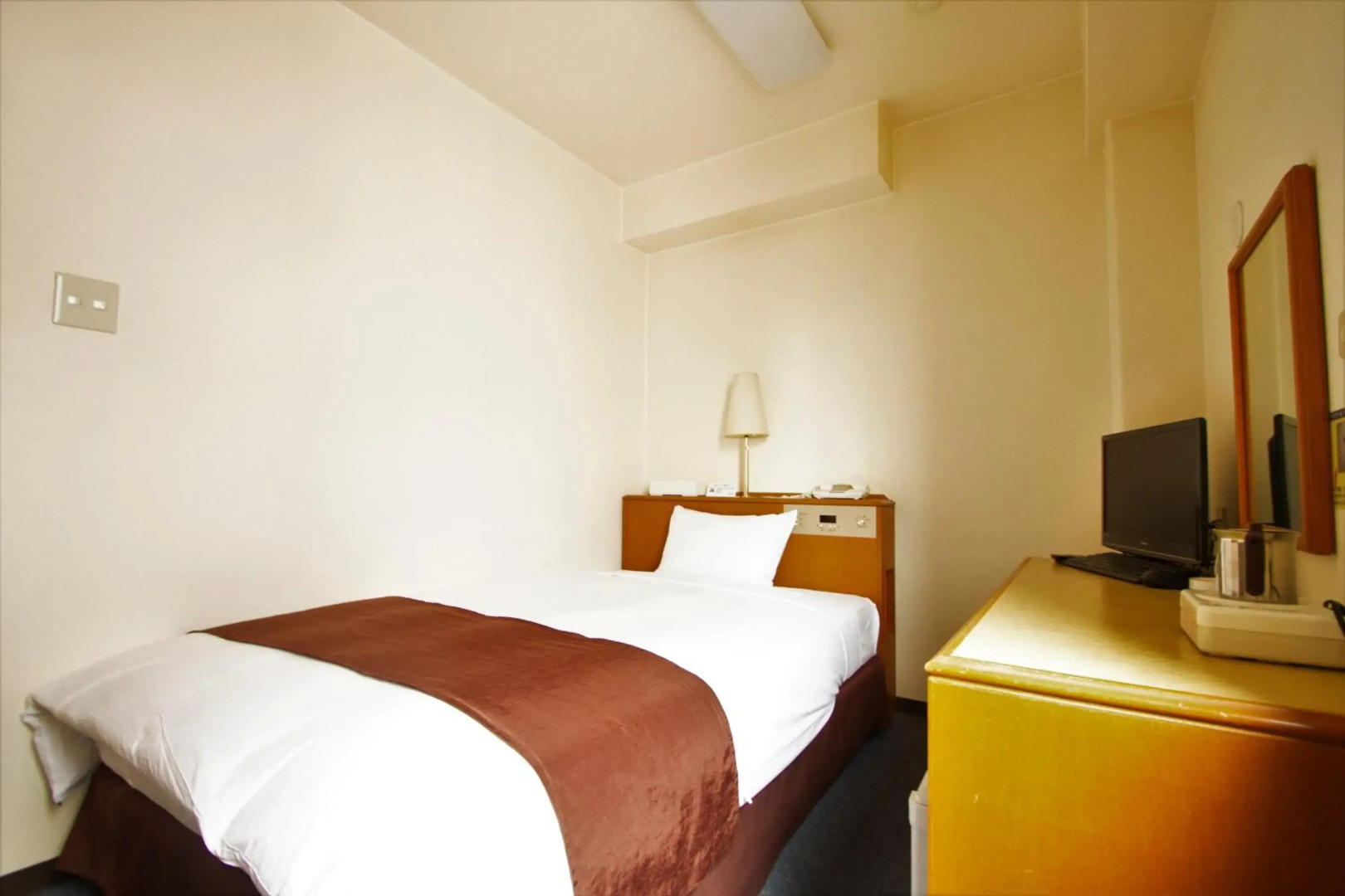 The Hours Shonan Hiratsuka