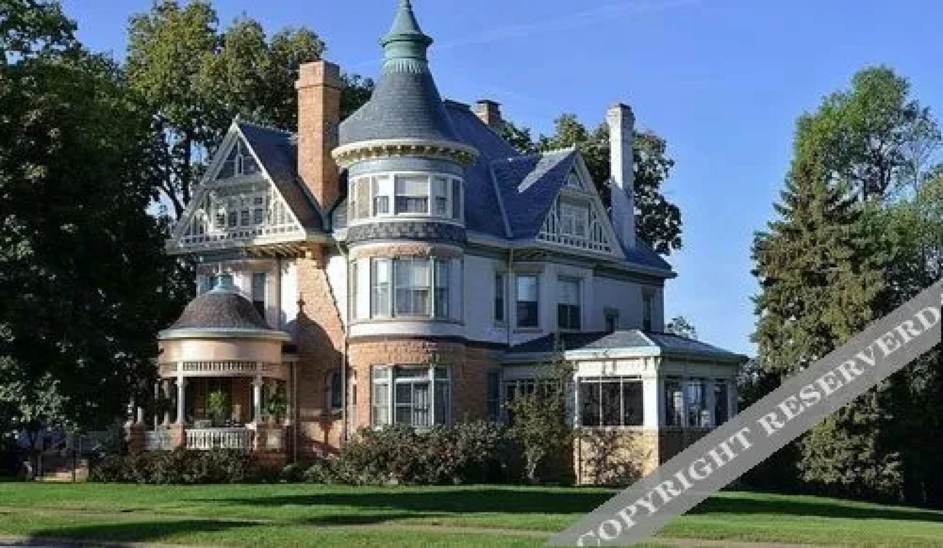 The Grand Anne Bed and Breakfast