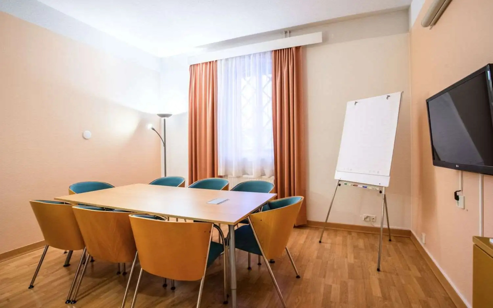 Hiisi Hotel Turku Seaport