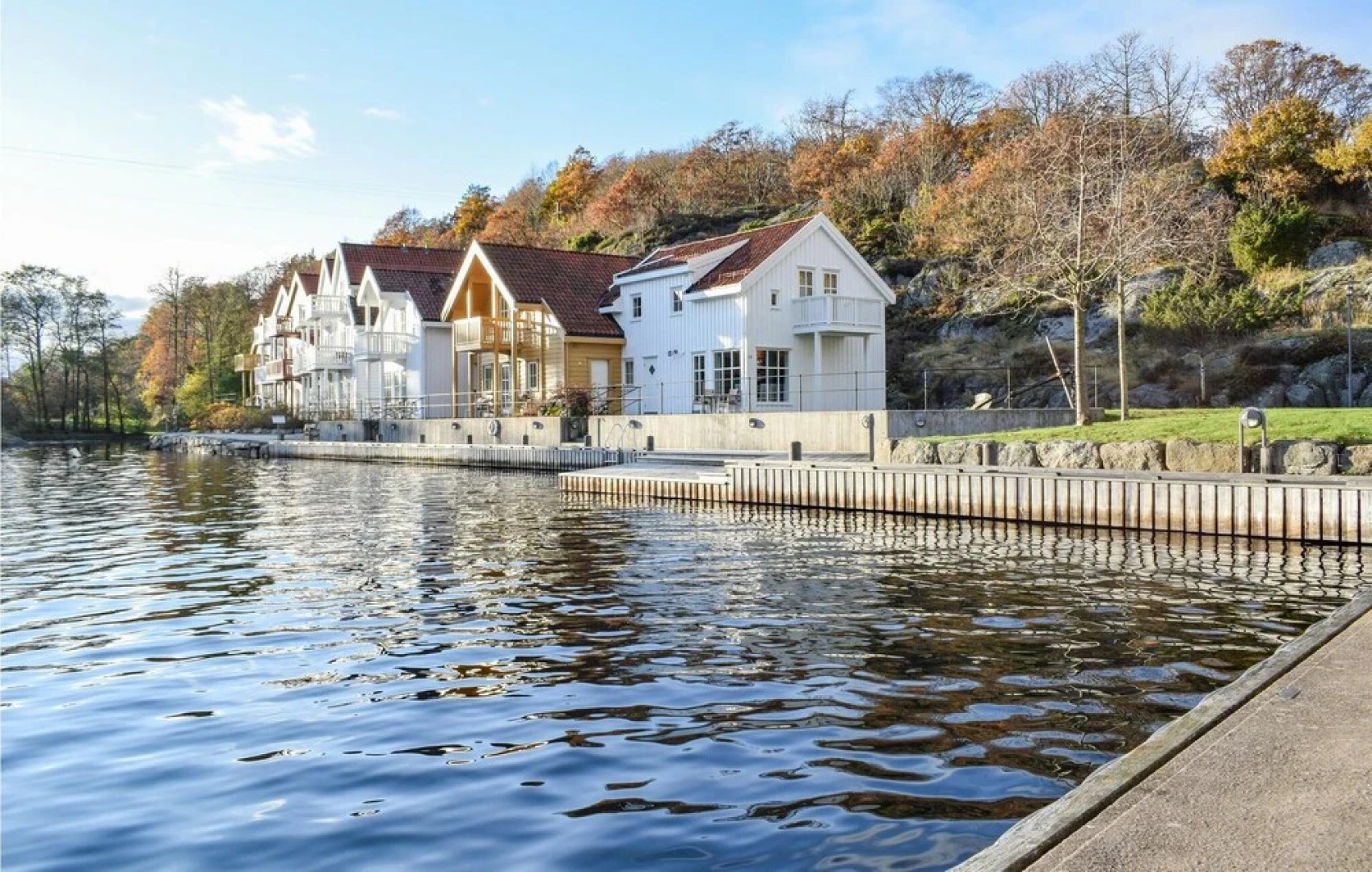 Beautiful Home in Farsund With 4 Bedrooms and Wifi