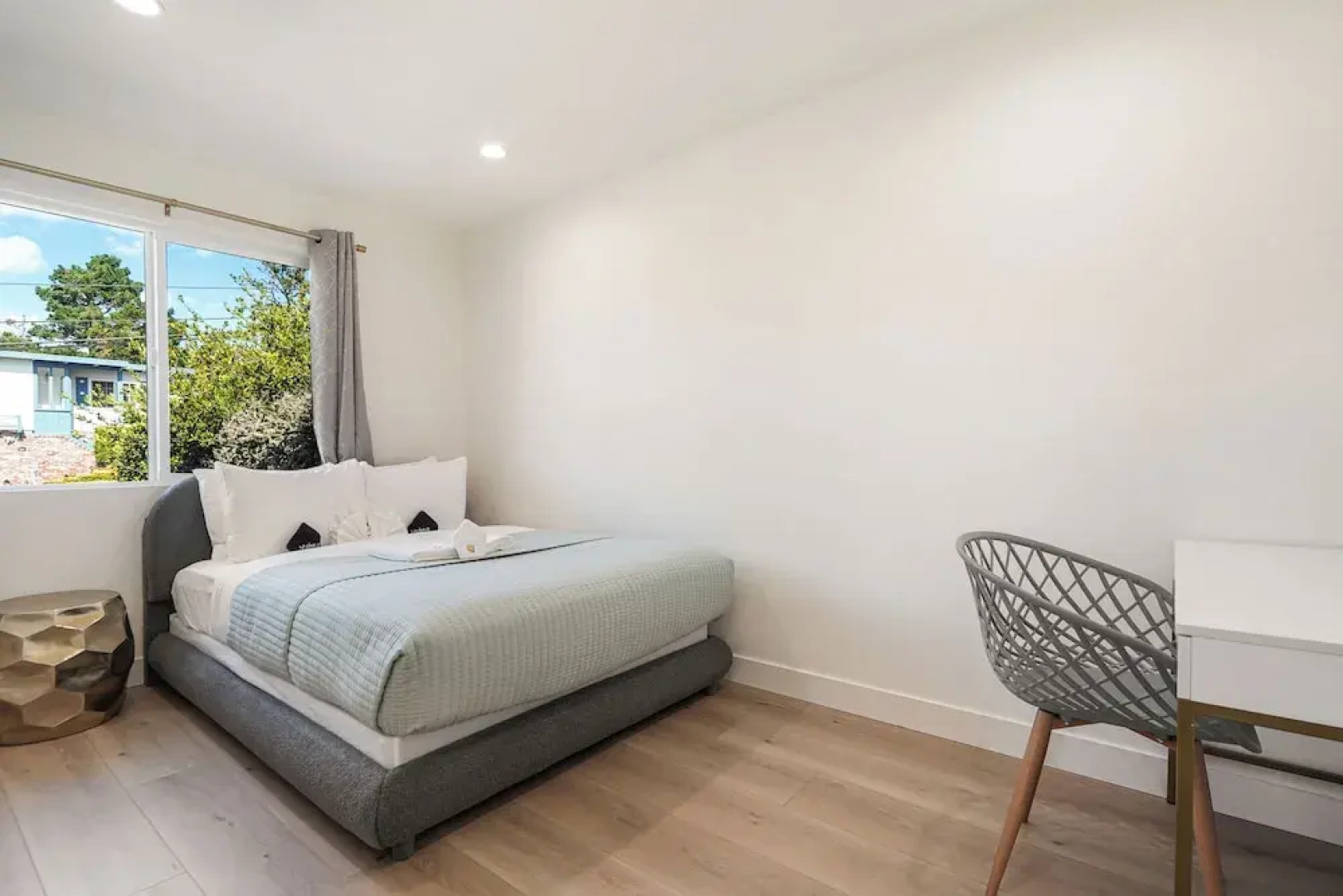 Oceanview Sunset View 3BR Luxe Home Yard