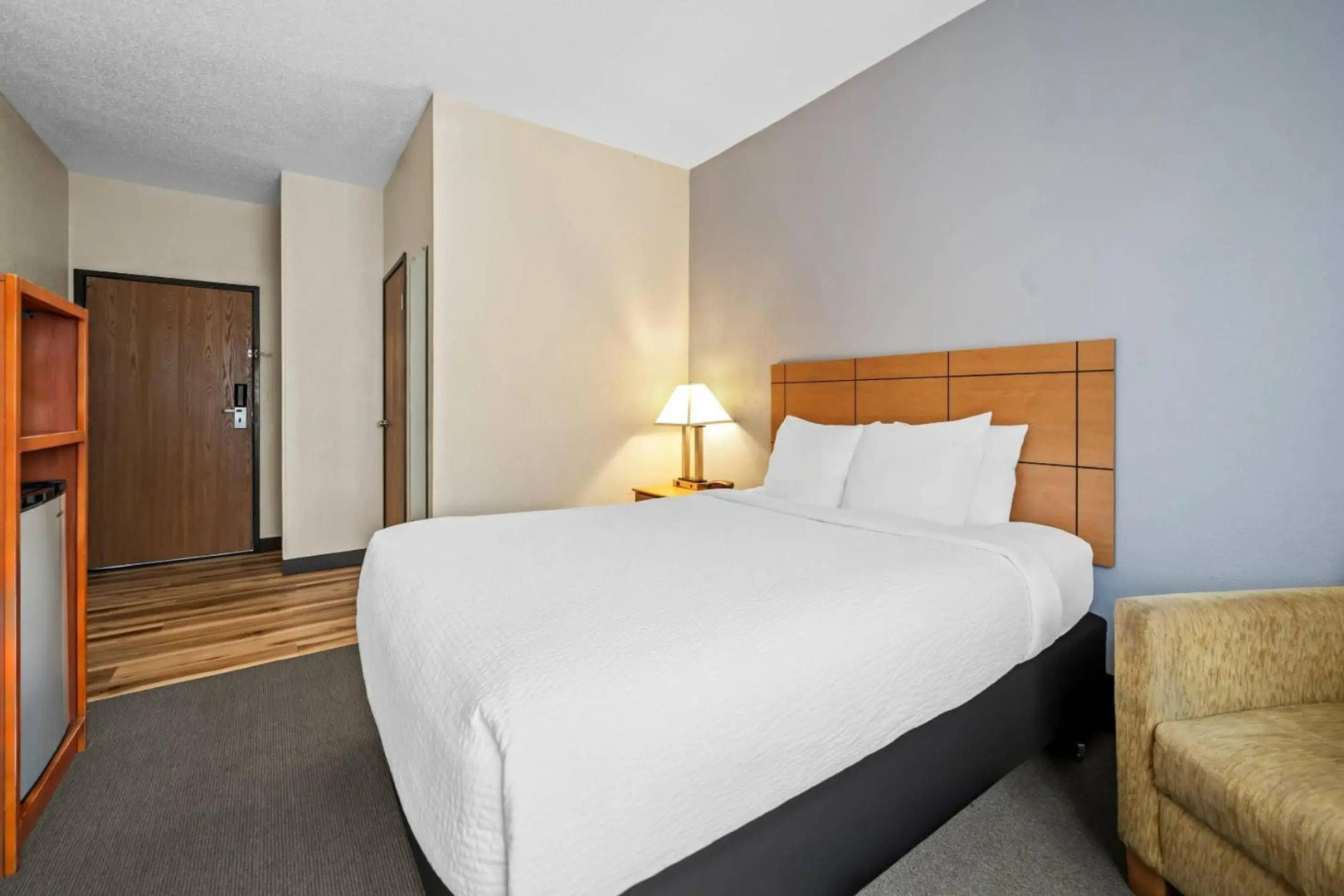 Quality Inn Dubuque on Hwy 20