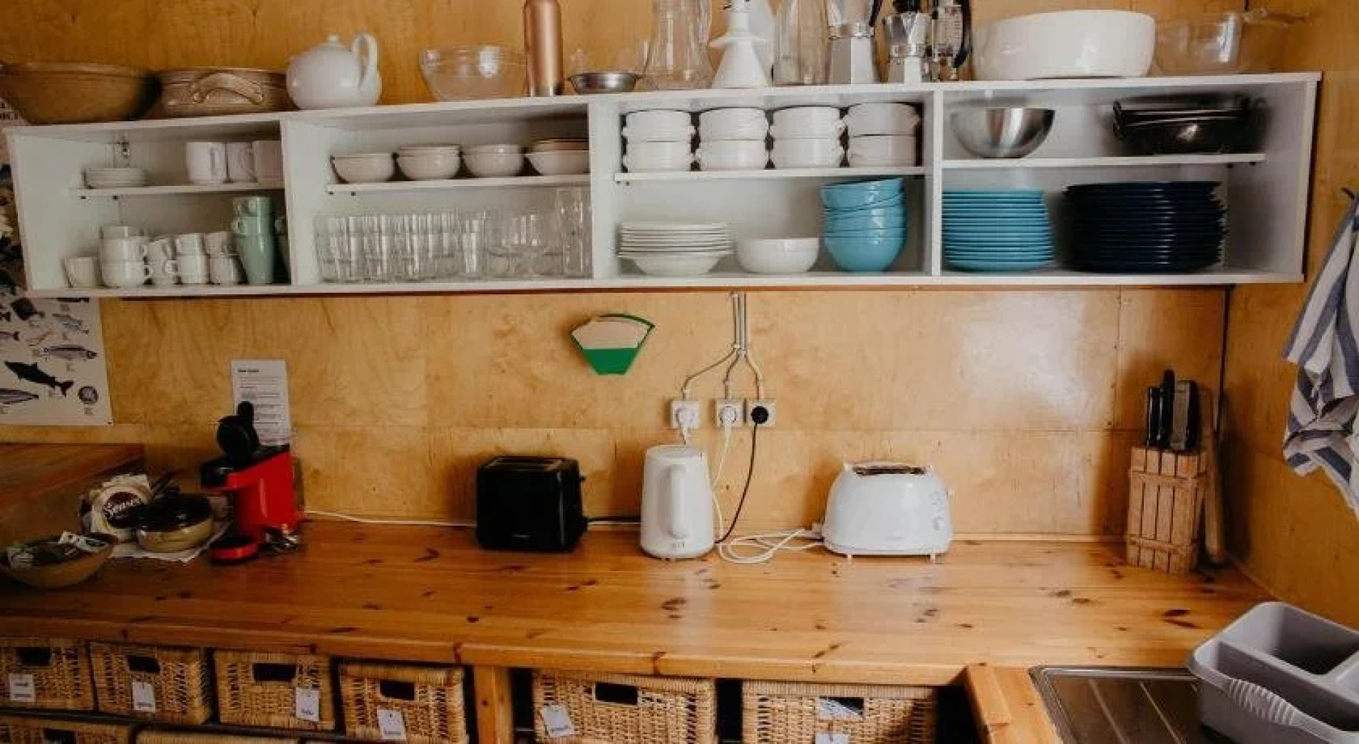 Hafaldan HI Hostel - Harbour building