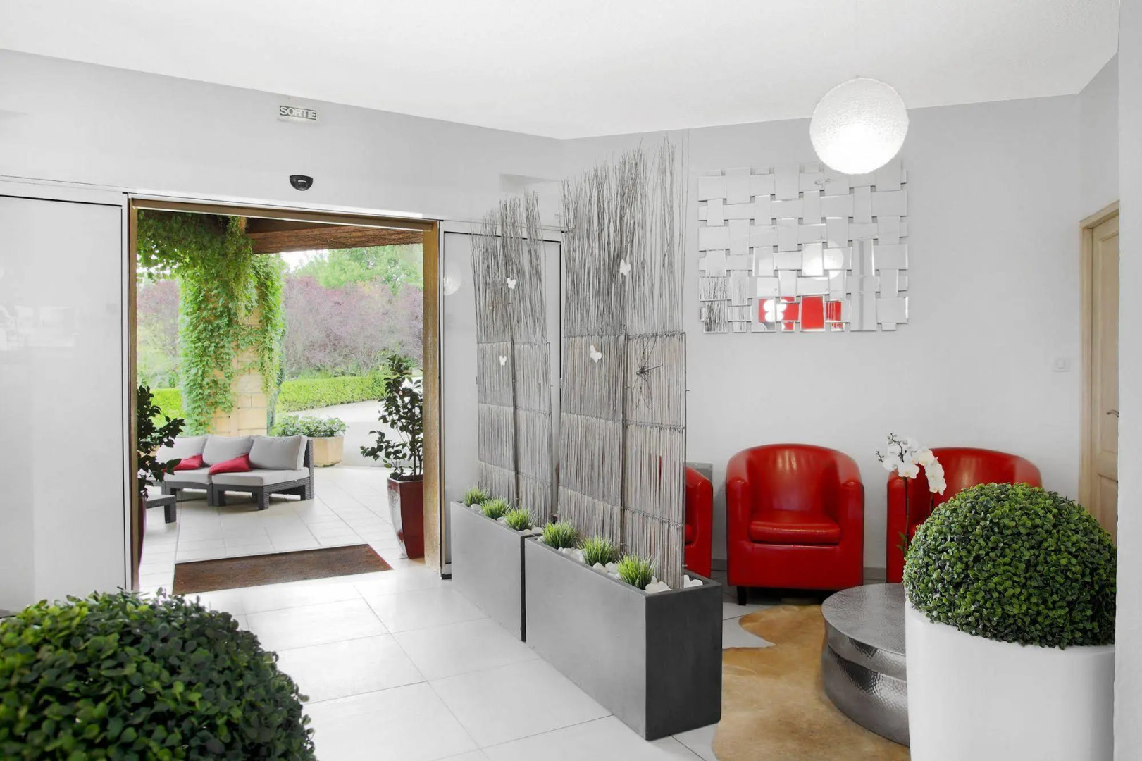 Hôtel Le Clos Roussillon