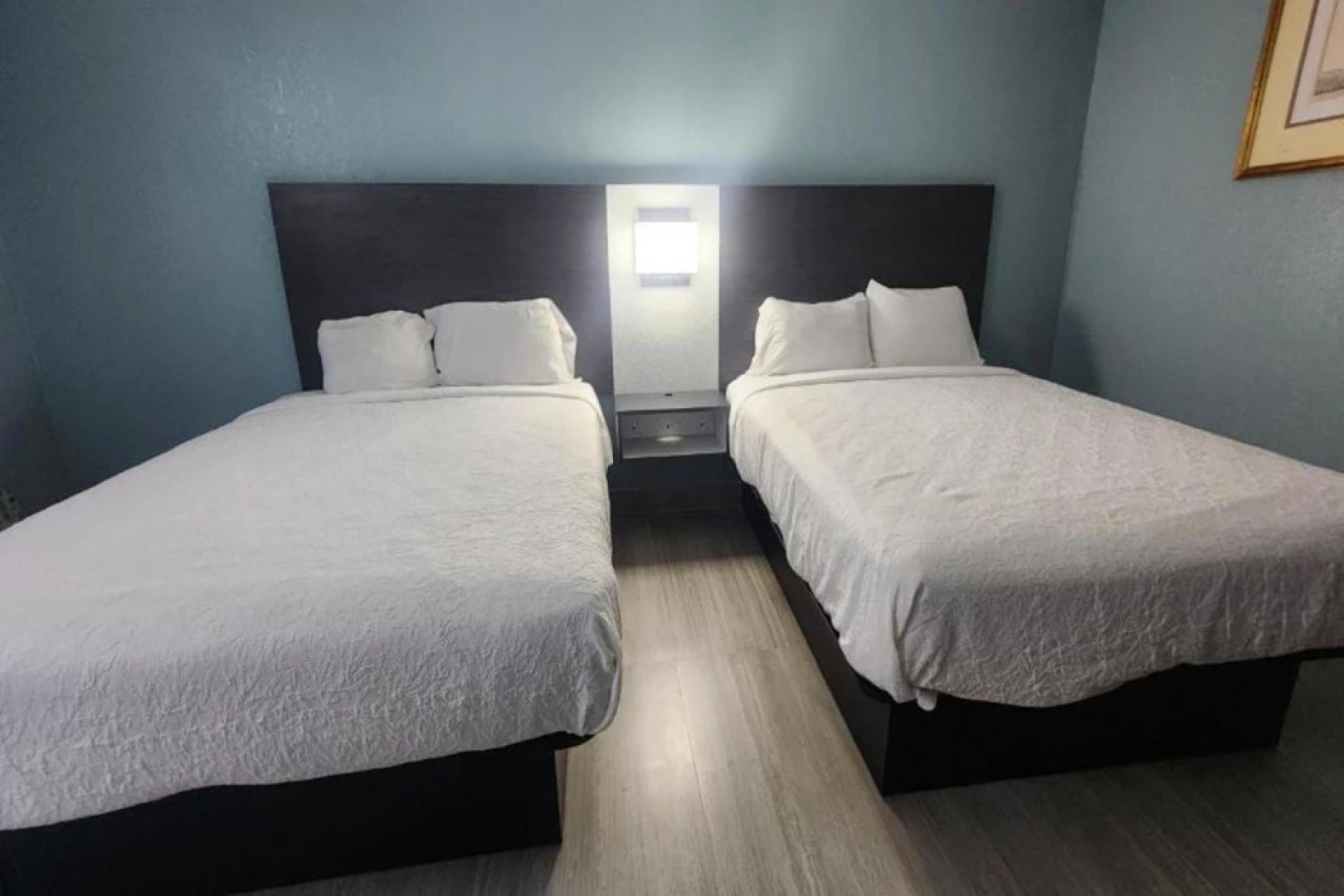 Lone Star Inn & Suites by OYO Harlingen TX