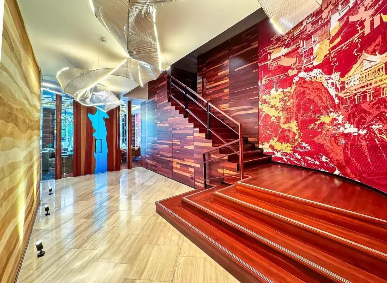 Mercure Bangkok Surawong