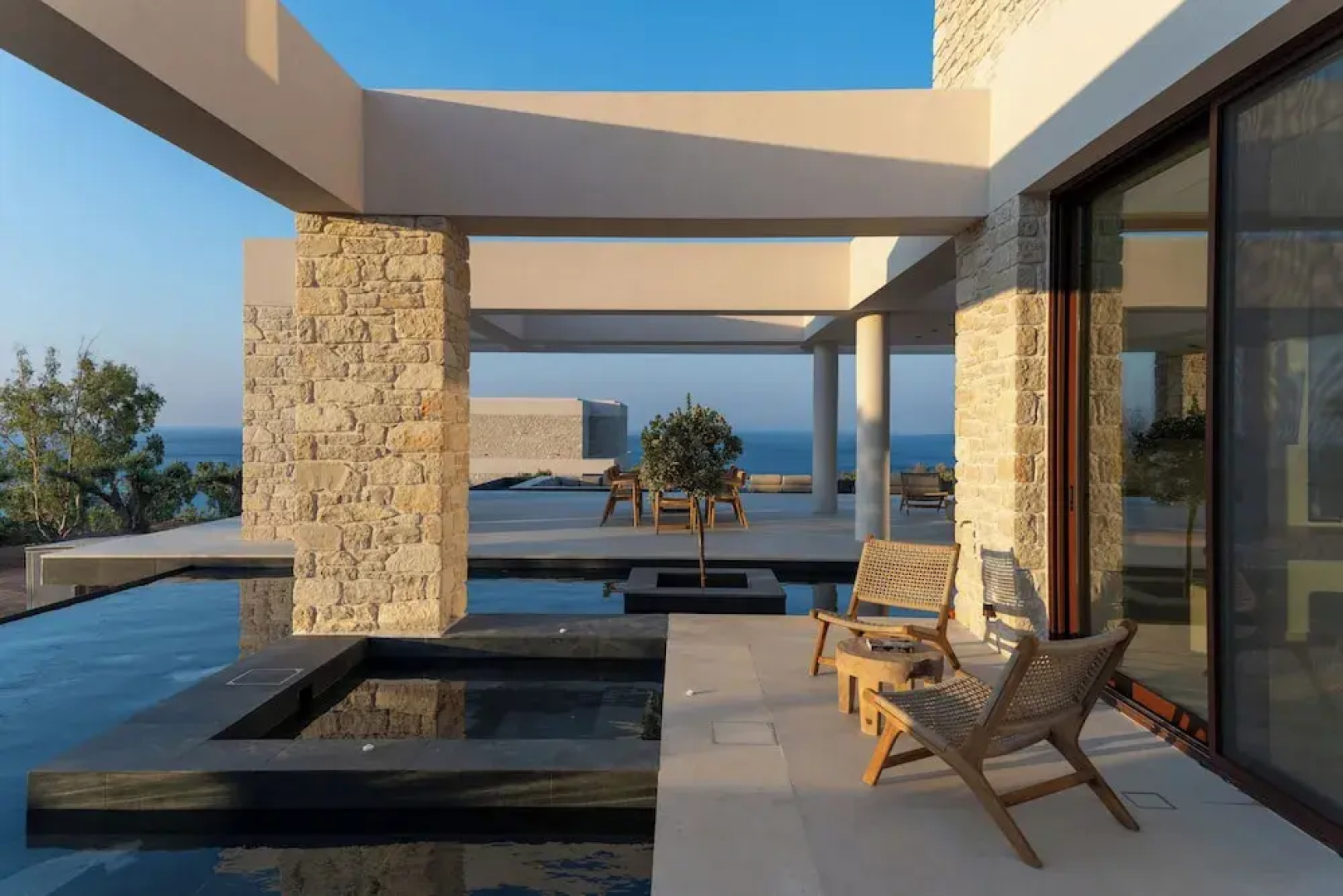 Seanatra Luxury Villas