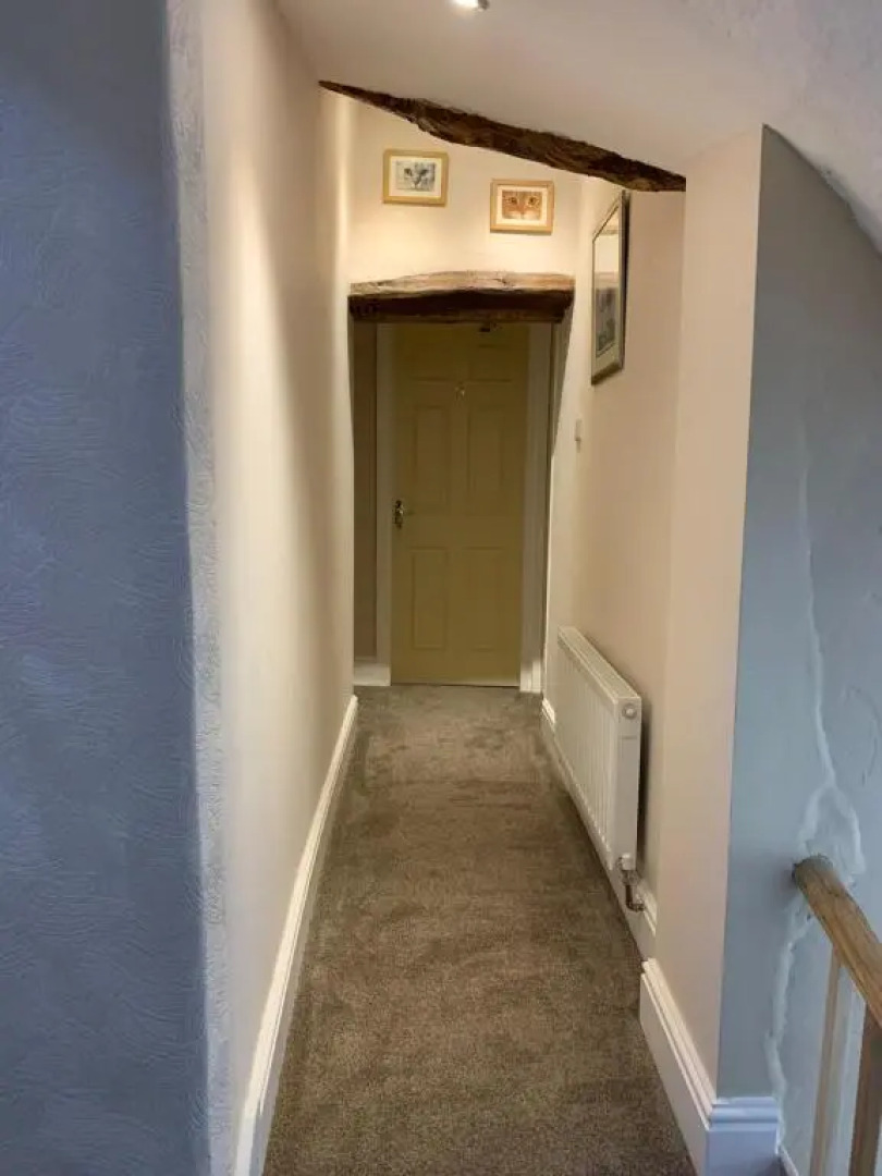 Fox and hounds starbotton