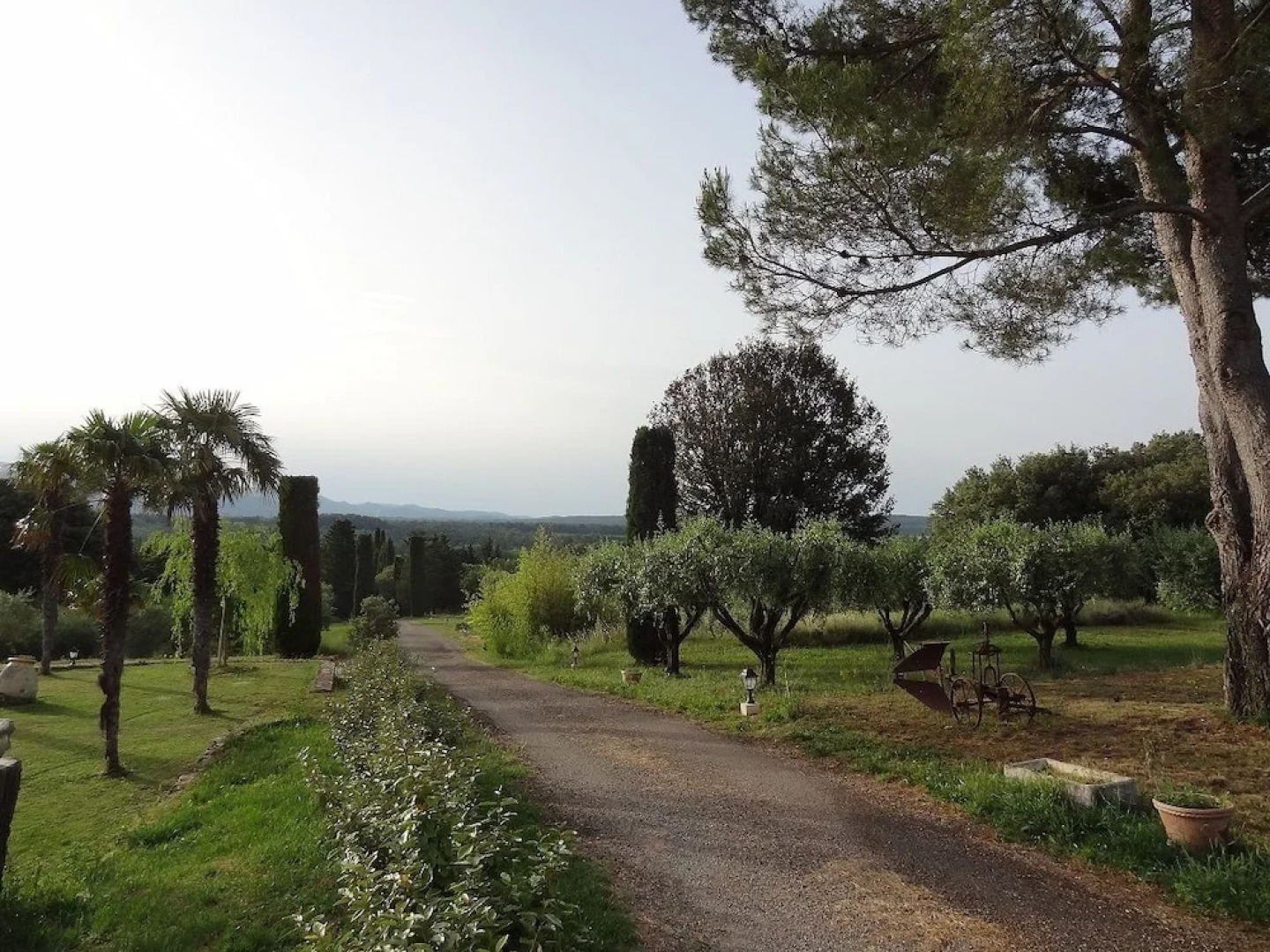 Les Bastides de lAuviduery