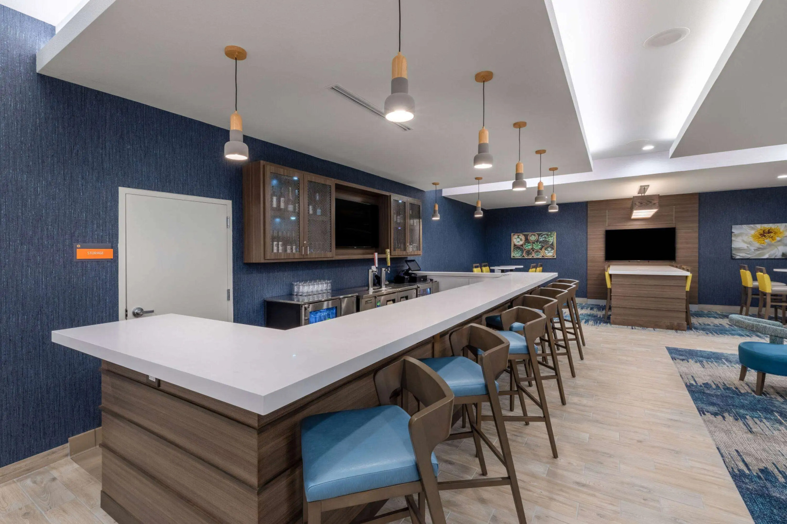 La Quinta Inn & Suites by Wyndham Round Rock East