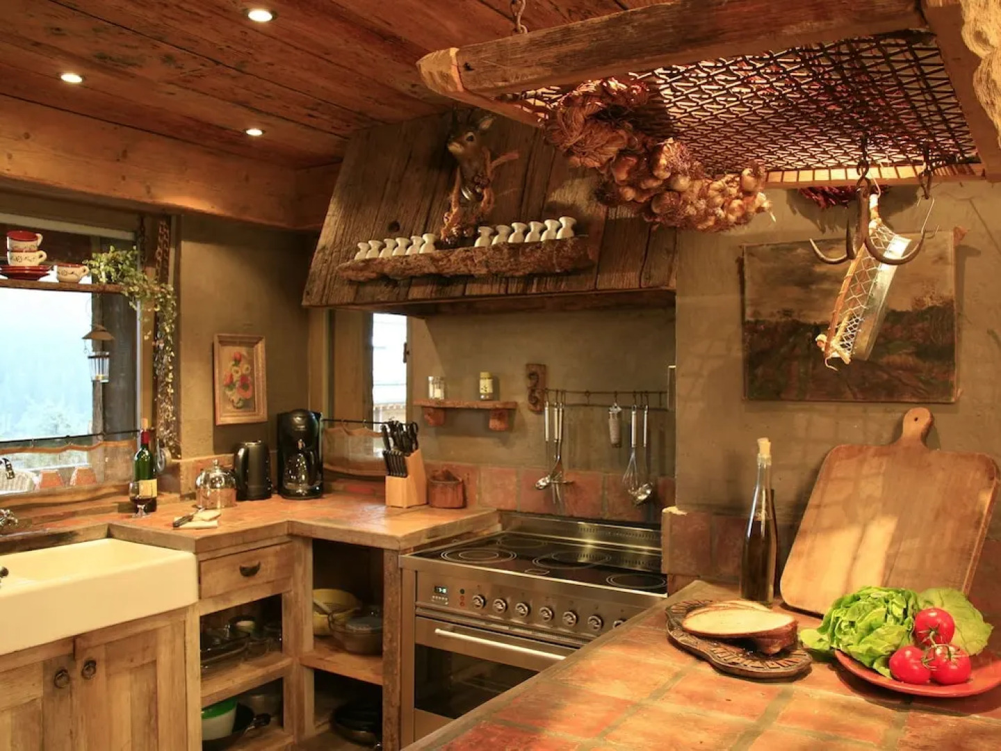 Beautiful Chalet with Jacuzzi and Sauna in Thirimont