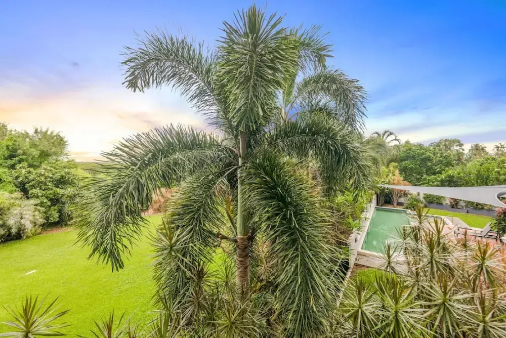Zen Saltwater Retreat Balcony Pool Seaview