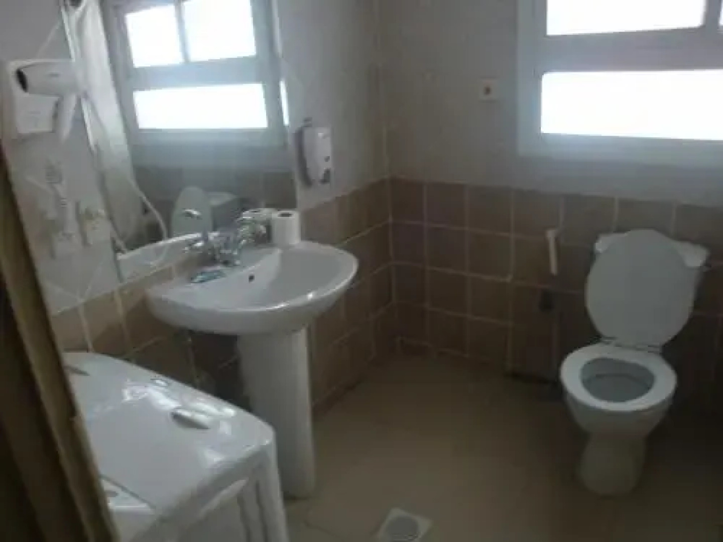 Durrat Al Sharq Suites 4 Hotel