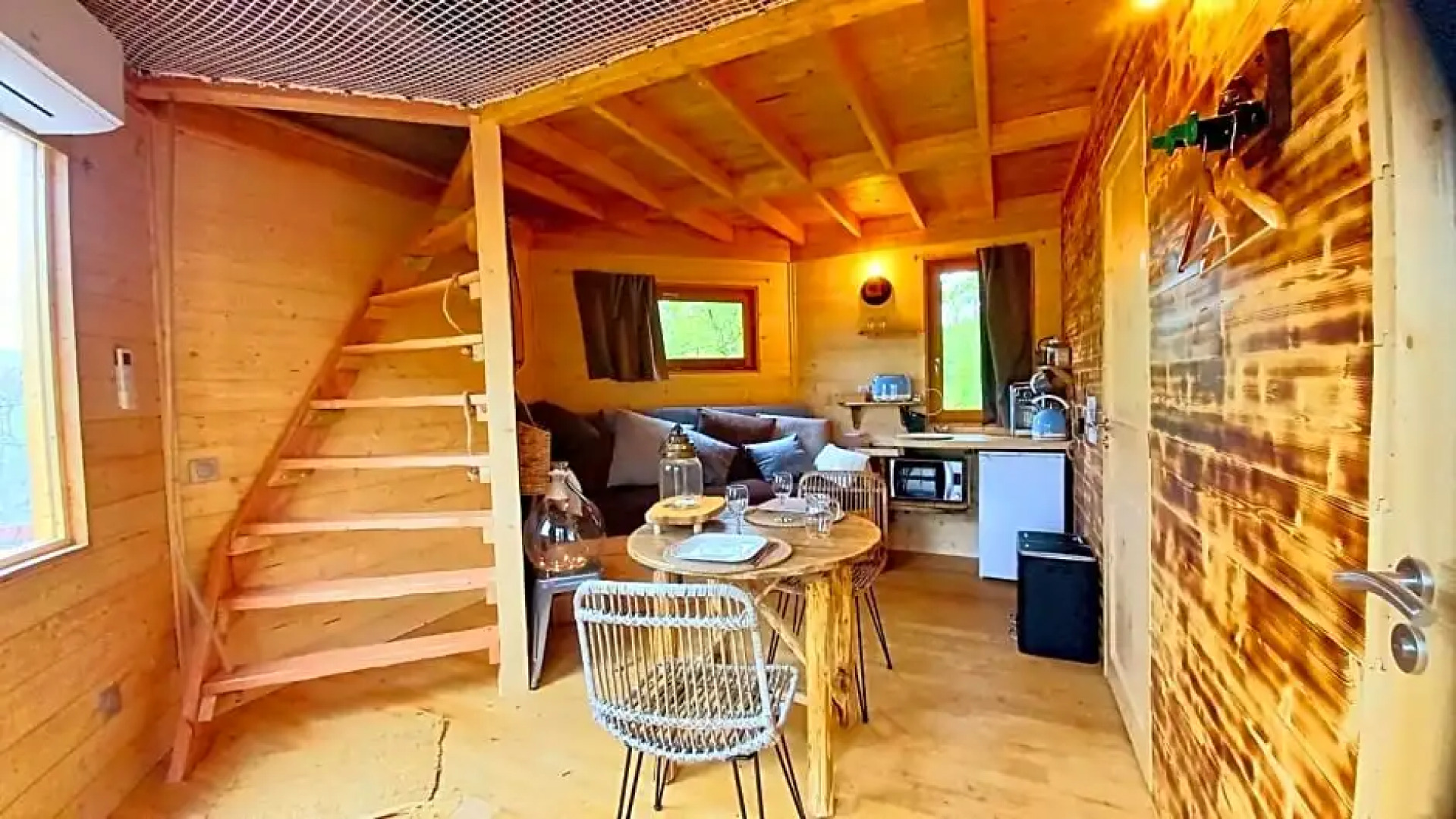 Les Cabanes Perchées du Mas del Bosc