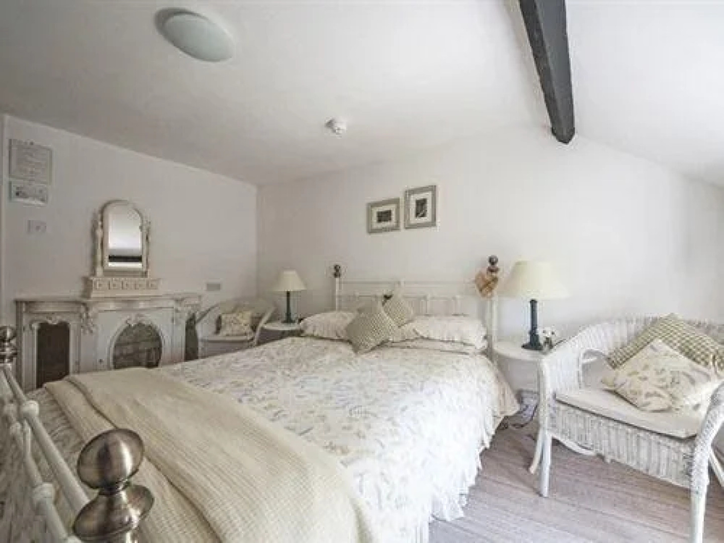 New Farm Bed And Breakfast