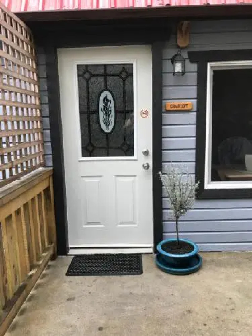 Outside Inn Cabins & Lofts