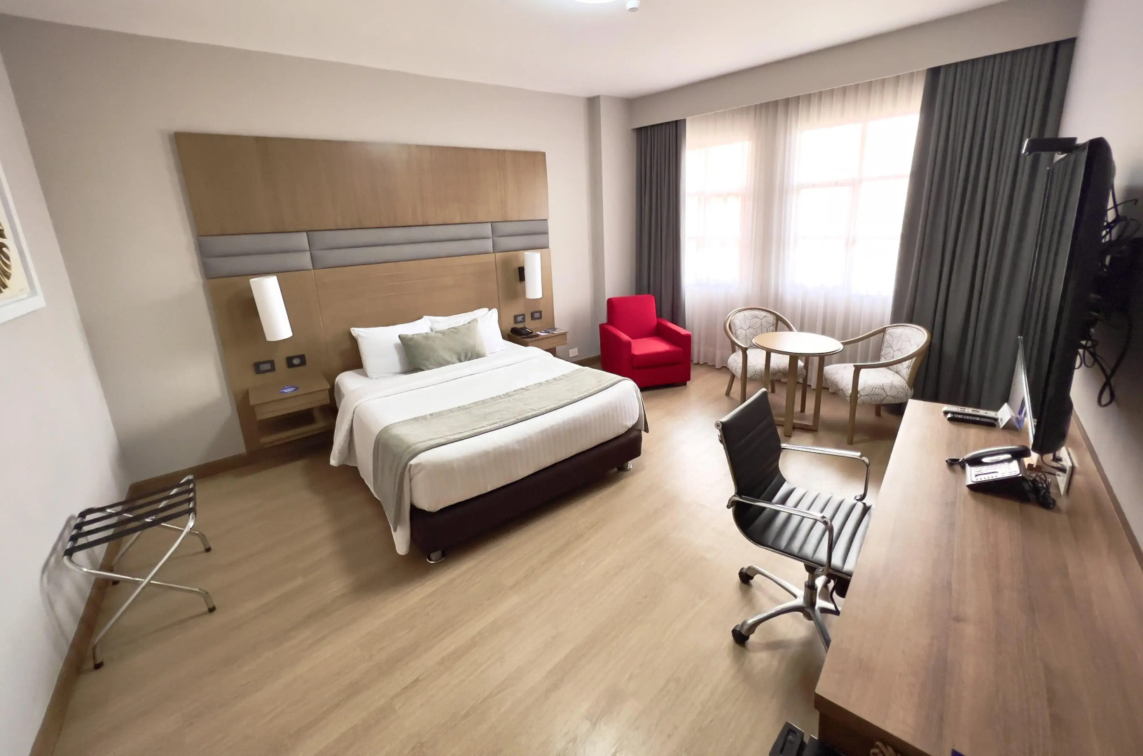 Hotel Dann Carlton Cali