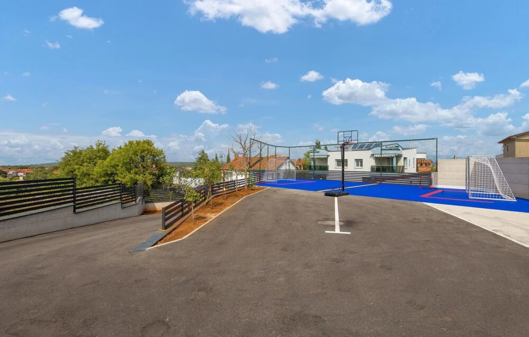 Stunning Home in Vrh With Wifi and 1 Bedrooms