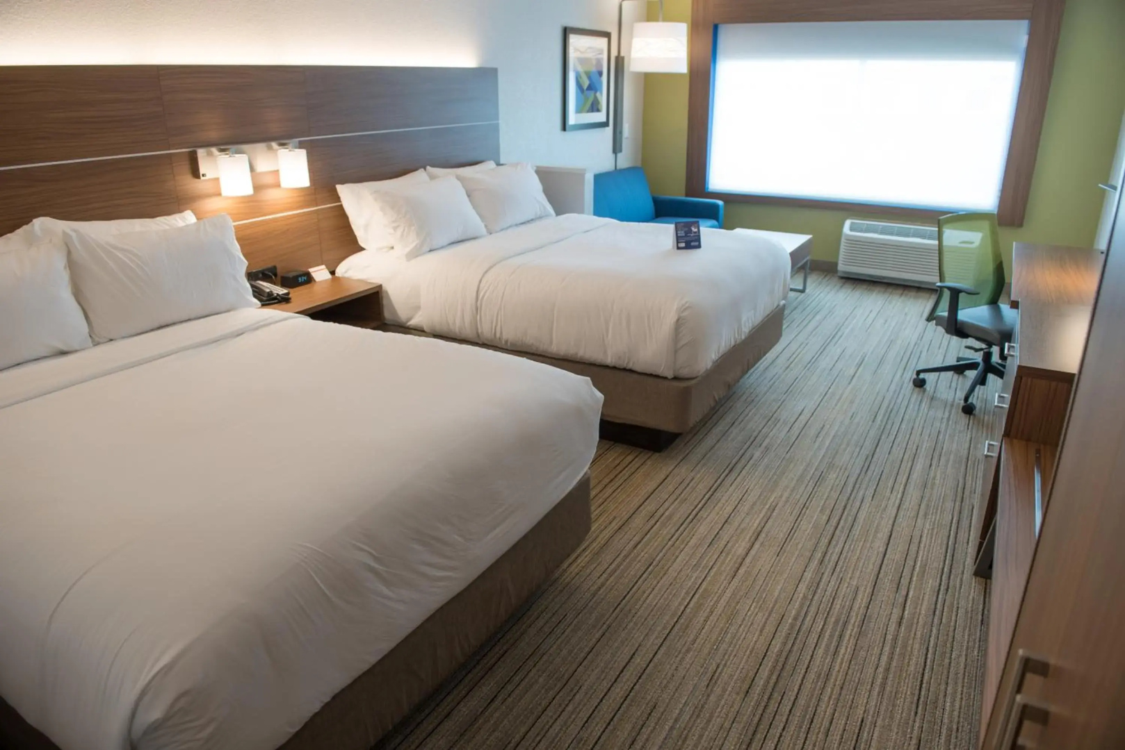 Holiday Inn Express & Suites Orland Park - Mokena by IHG