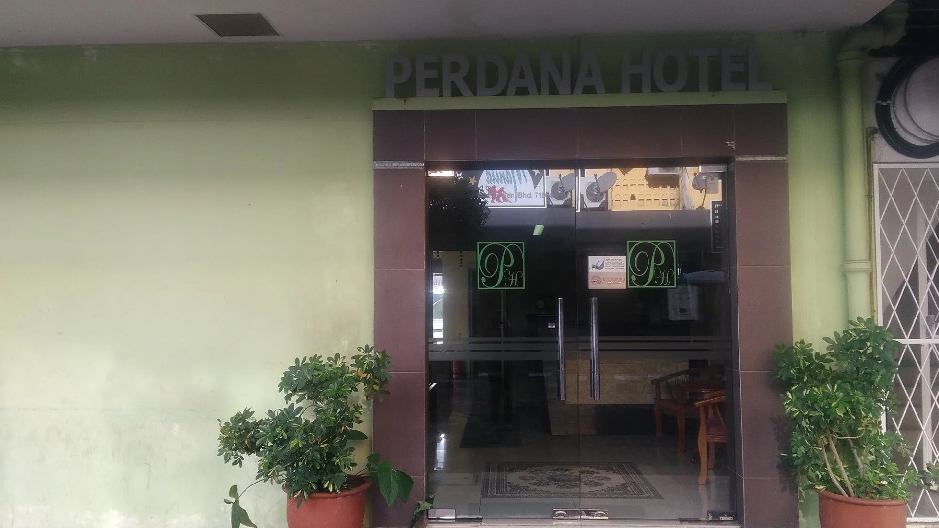 Perdana Hotel