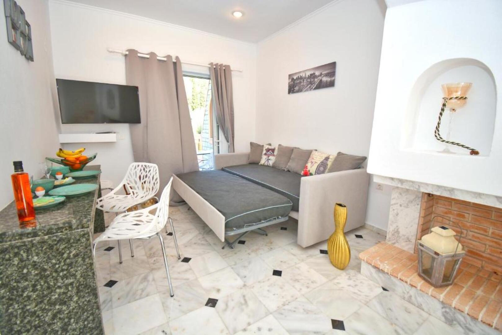 Doliva Studio Erieta with private pool