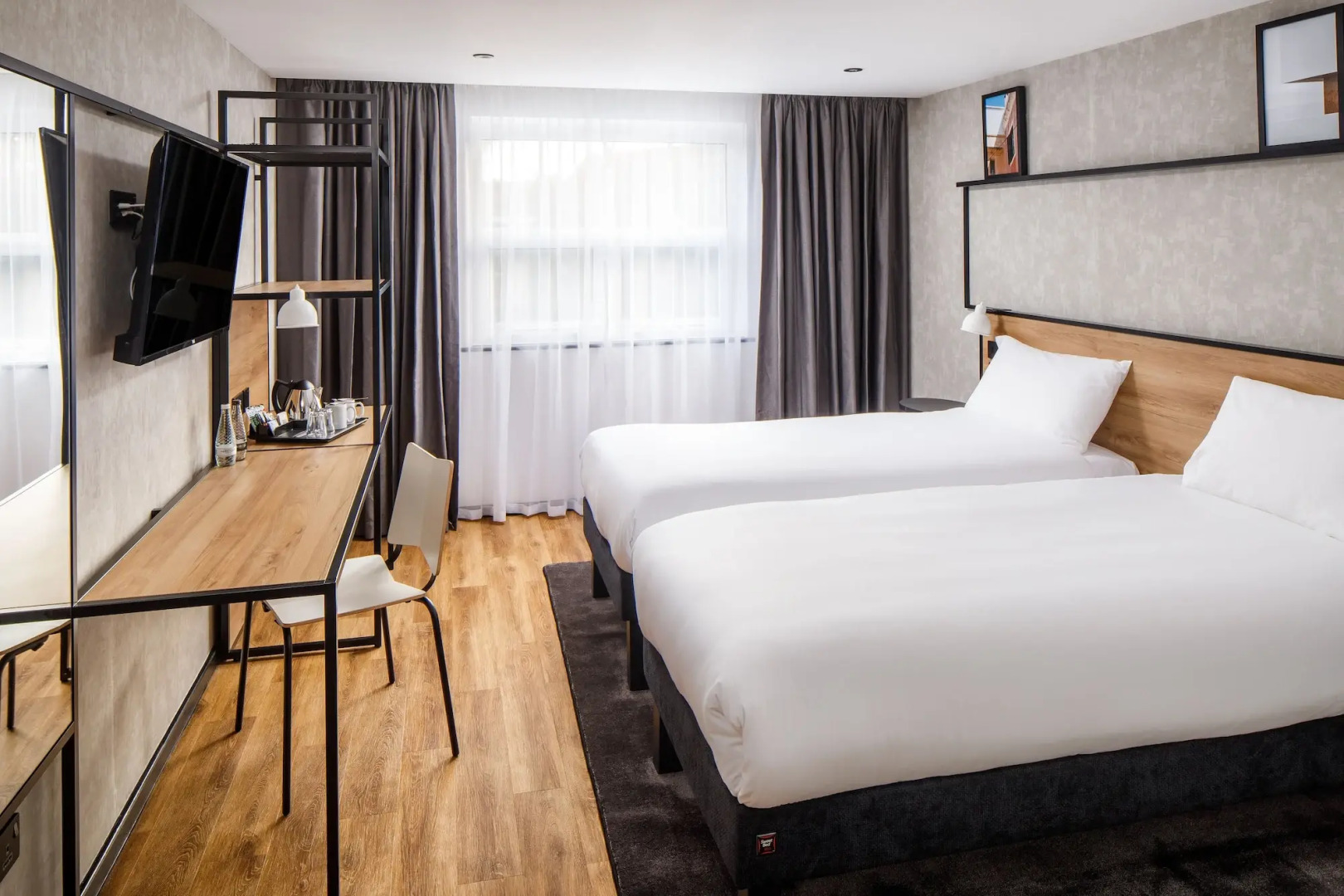 Ibis Wakefield East - Castleford