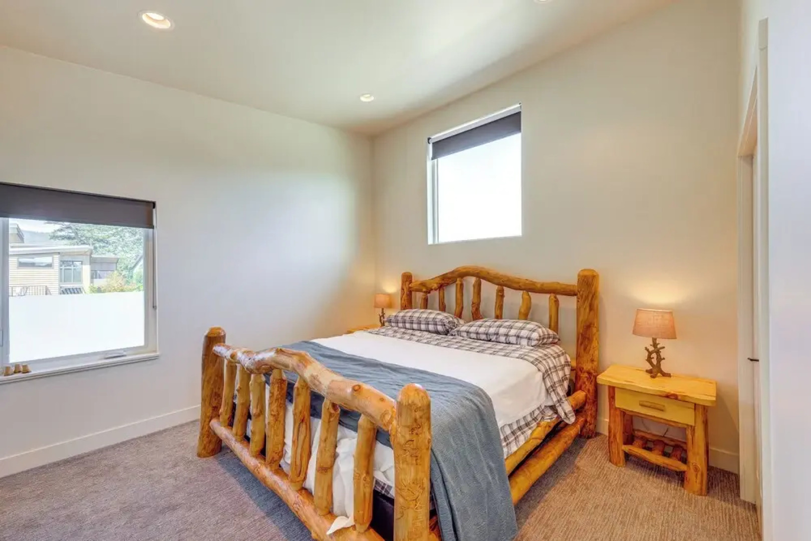 1 Mi to Lake: Upscale Condo in Whitefish Resort