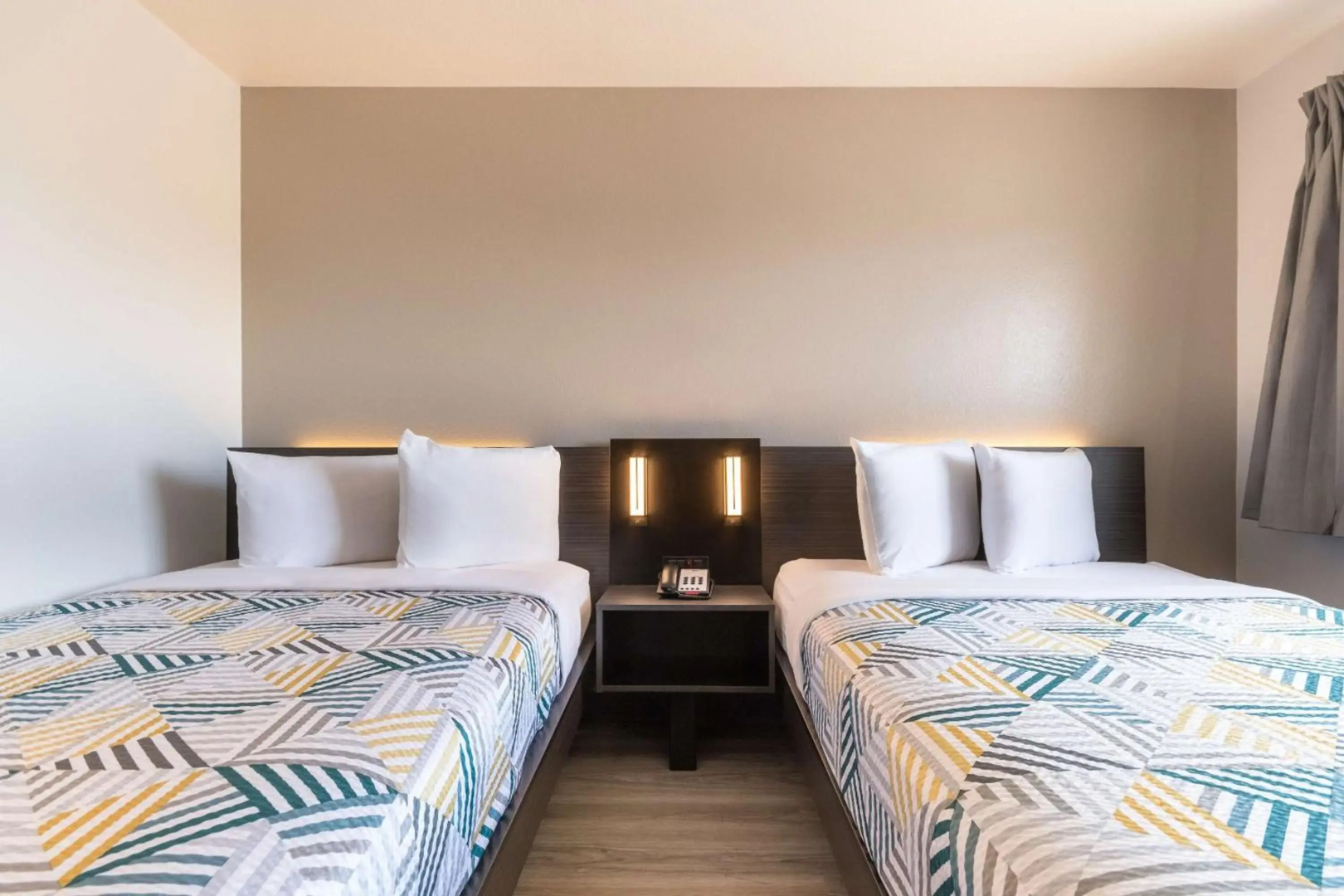Motel 6 Rolling Meadows, IL - Chicago Northwest