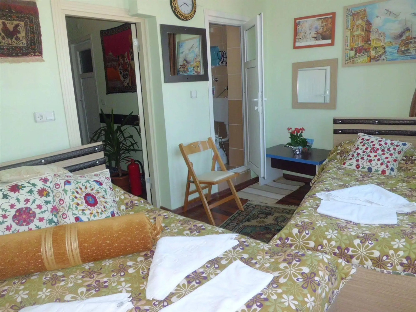 Chora Guesthouse