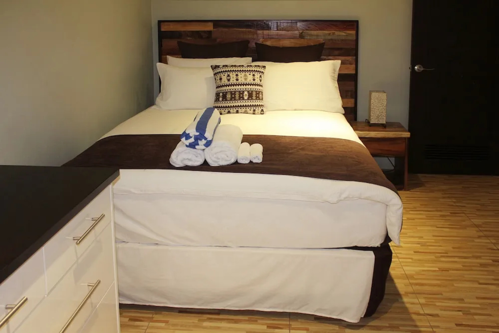 GreyStone Apartments GSI-03