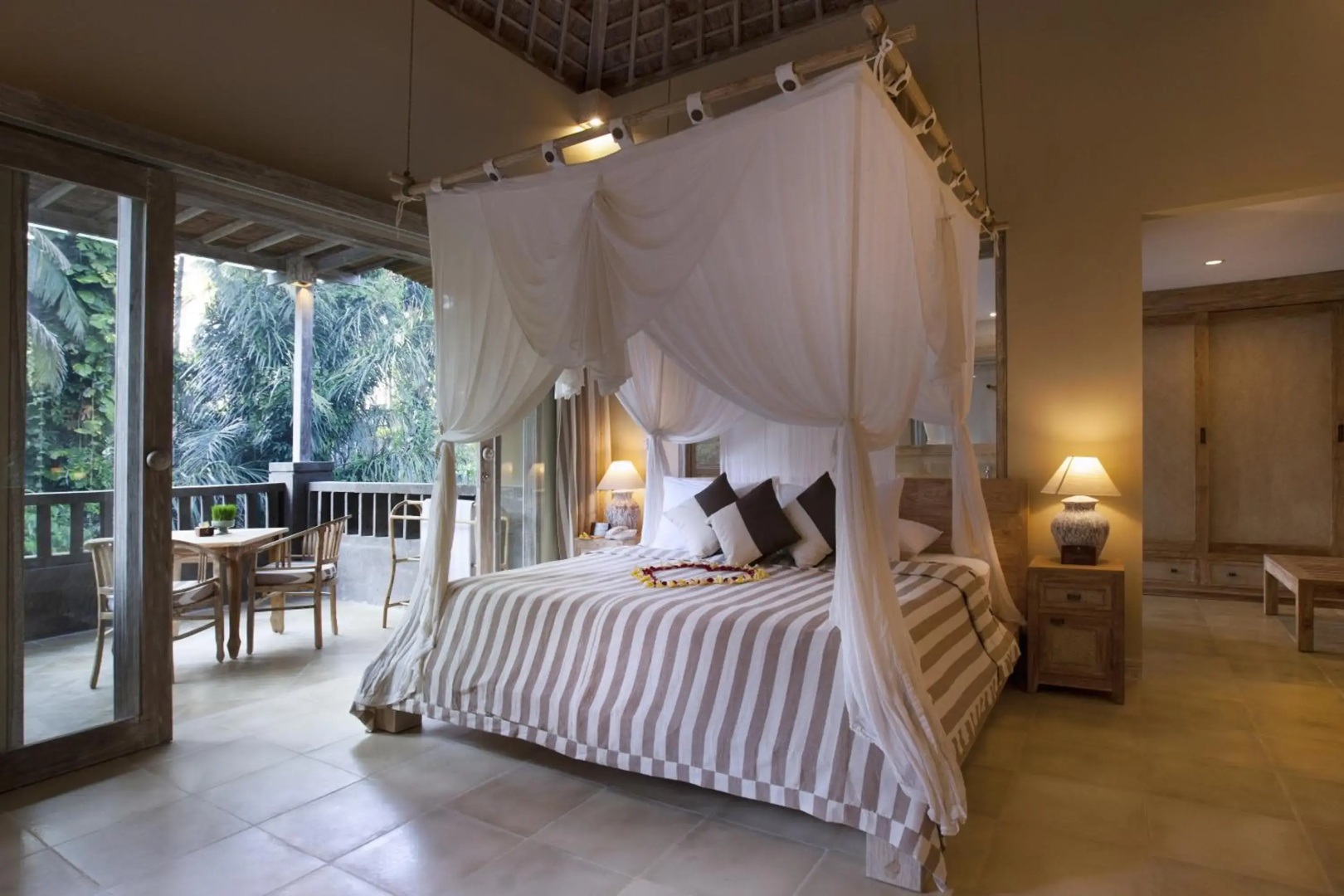 Курортный отель Wapa di Ume Ubud Resort & Spa
